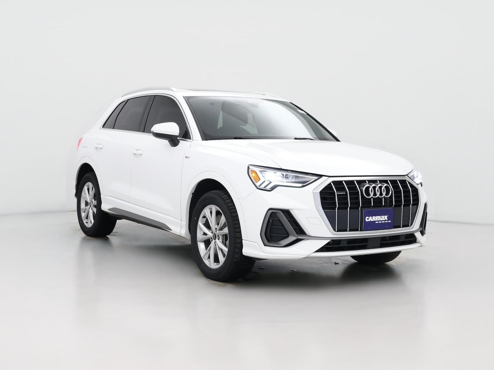 2023 Audi Q3