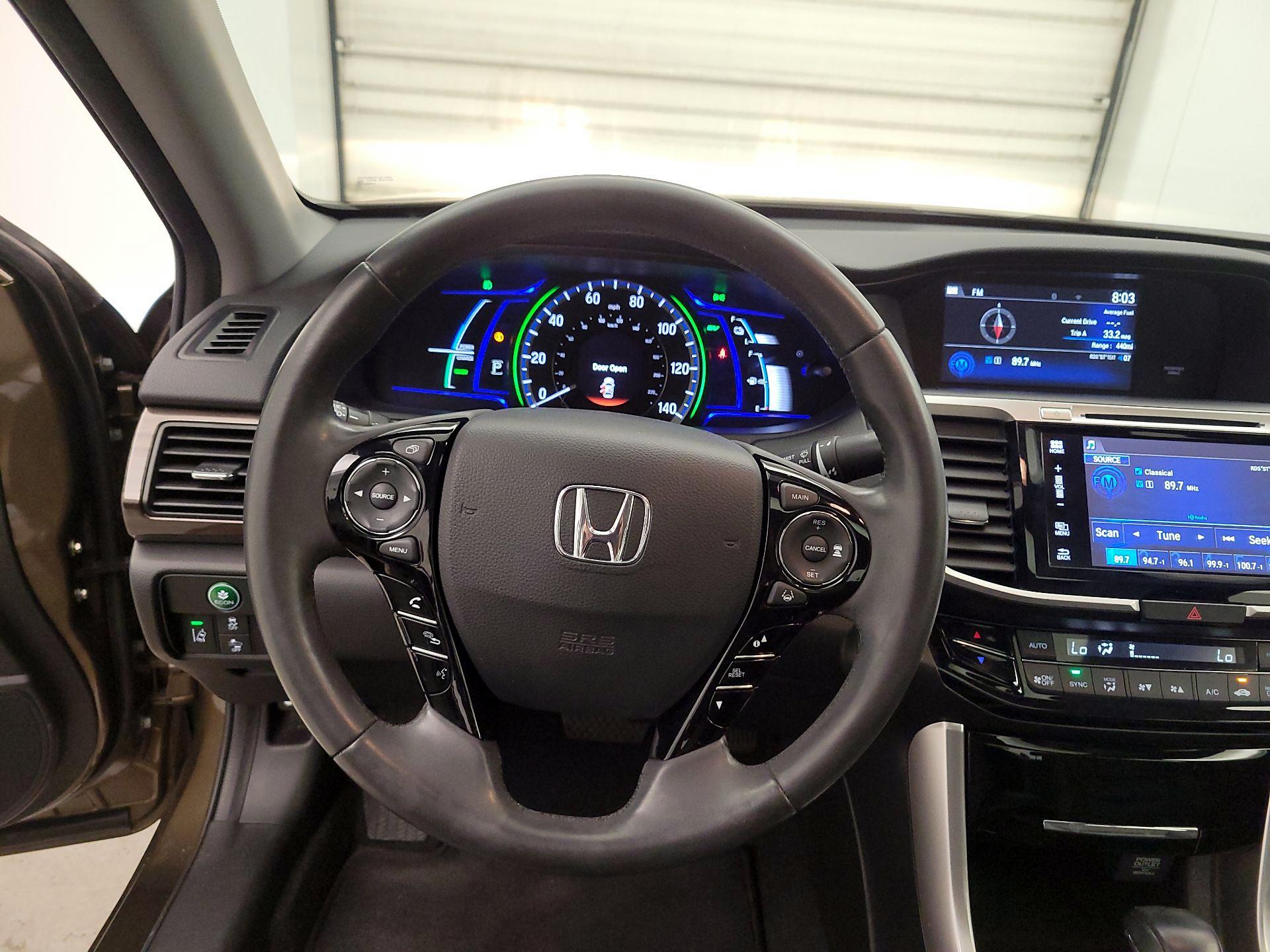 Thumbnail: 2017 Honda Accord - 10