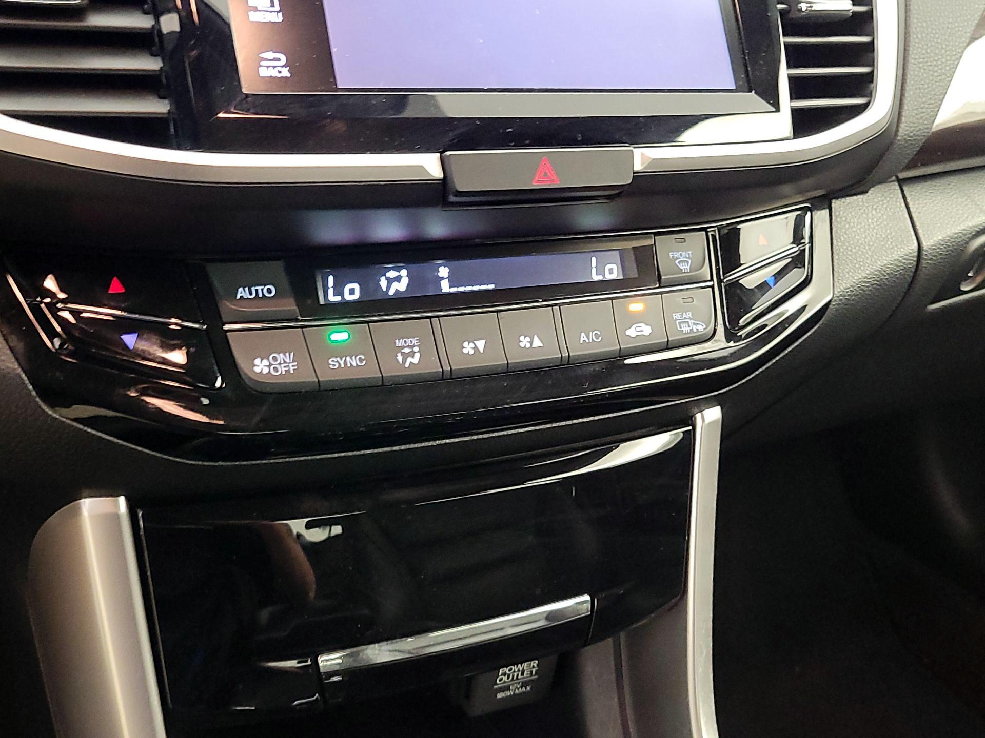 Thumbnail: 2017 Honda Accord - 16