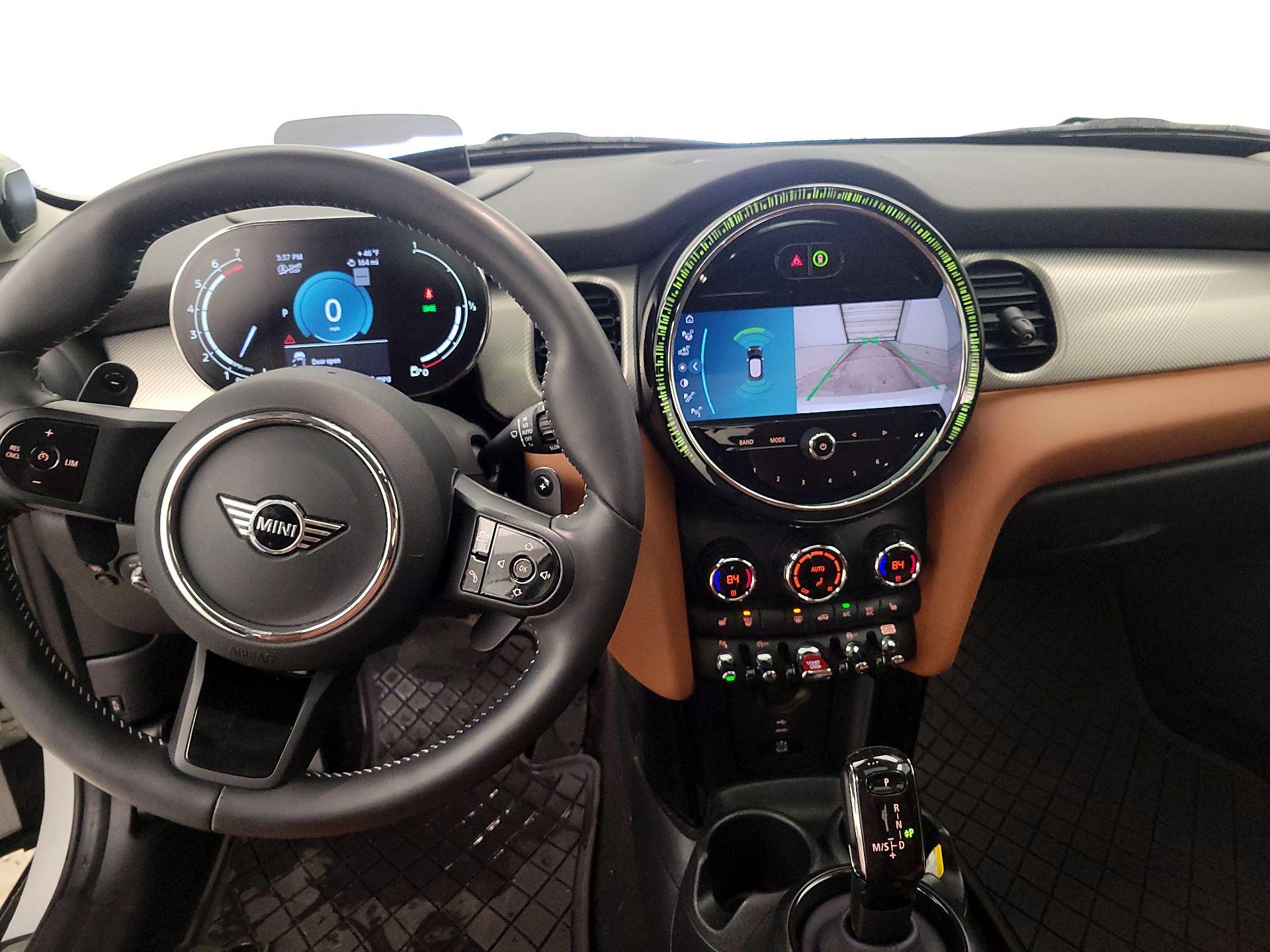 Thumbnail: 2024 MINI Cooper Hardtop - 9