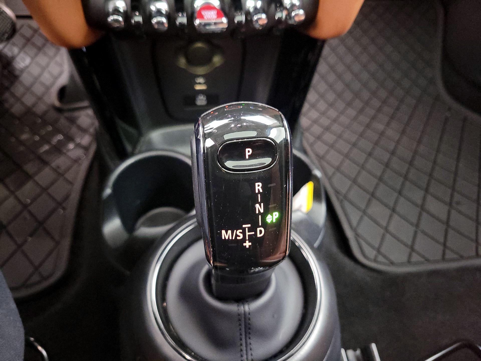 Thumbnail: 2024 MINI Cooper Hardtop - 17