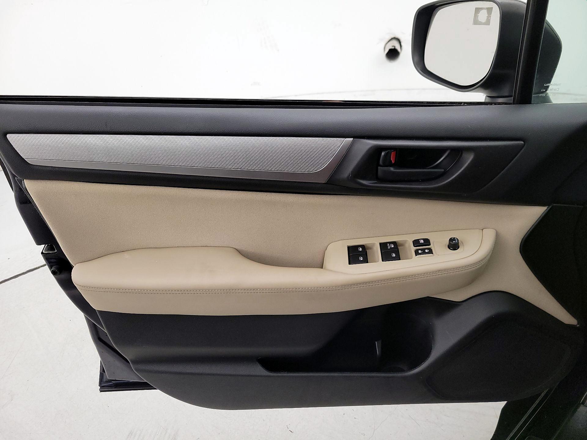 Thumbnail: 2018 Subaru Outback - 12