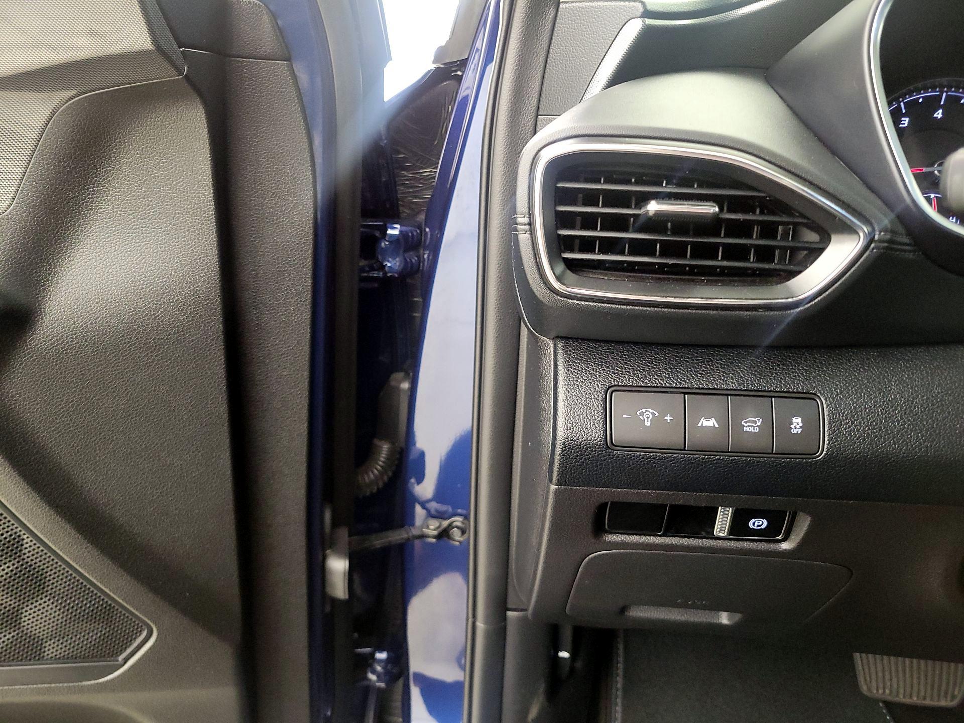 Thumbnail: 2023 Hyundai Santa Fe - 13