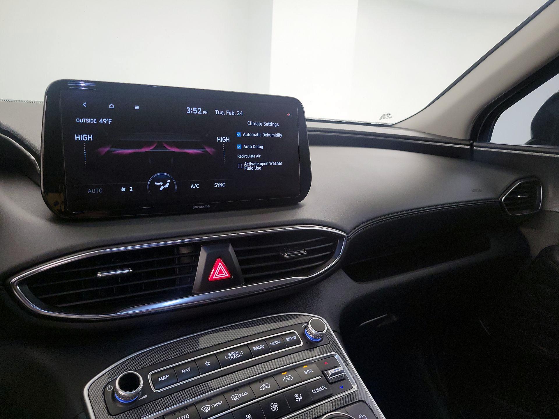 Thumbnail: 2023 Hyundai Santa Fe - 17