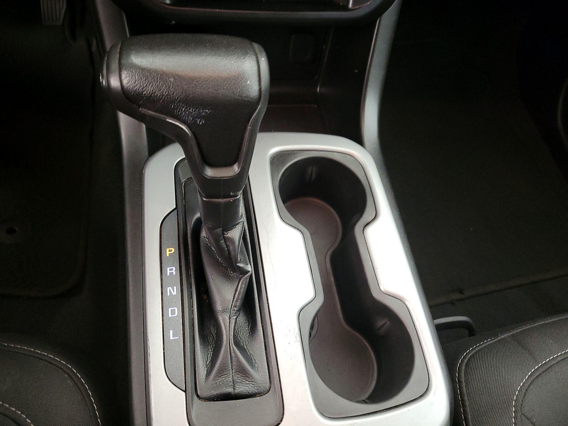 Thumbnail: 2021 Chevrolet Colorado - 17