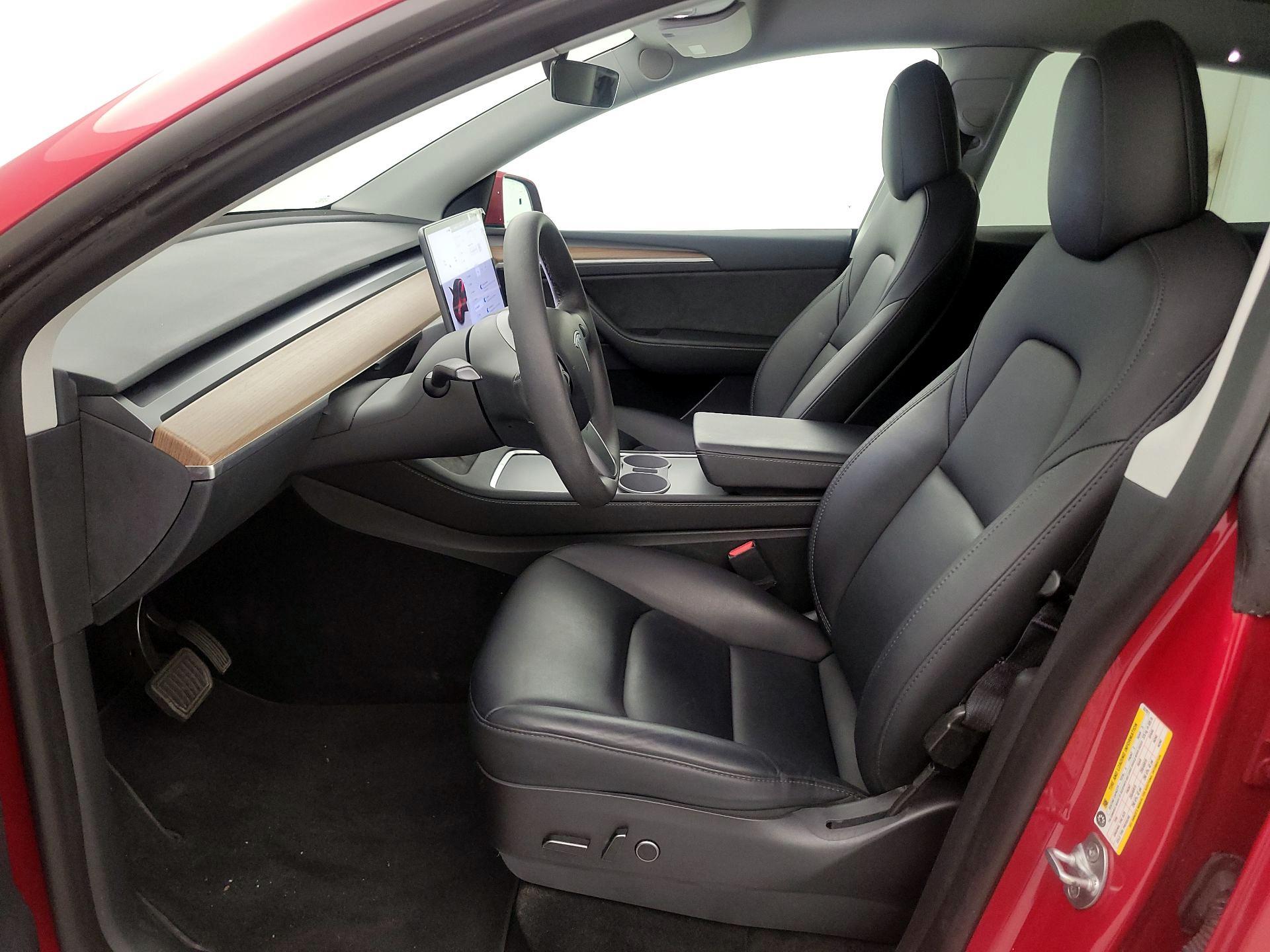 Thumbnail: 2023 Tesla Model Y - 11