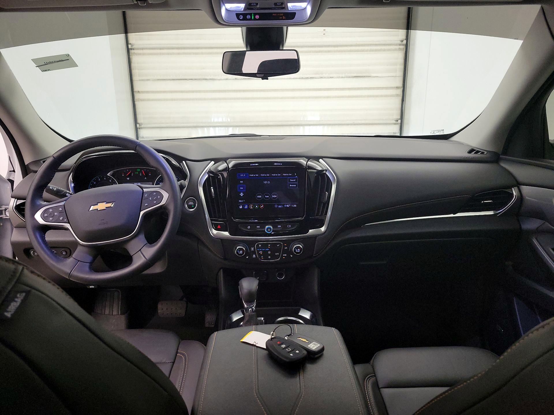 Thumbnail: 2021 Chevrolet Traverse - 9