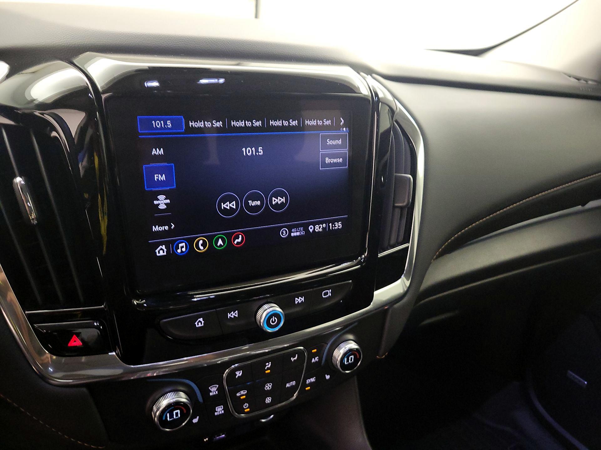 Thumbnail: 2021 Chevrolet Traverse - 15