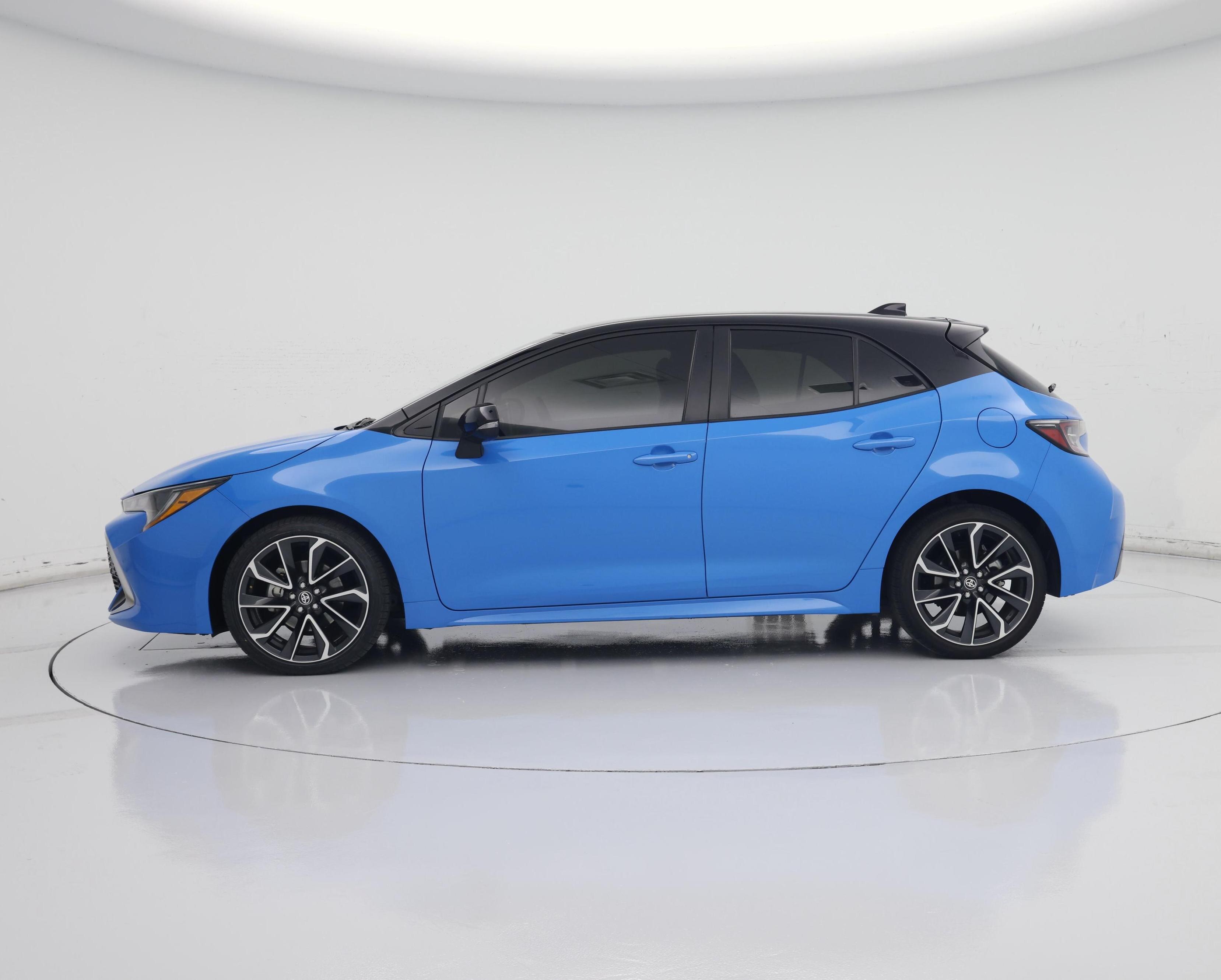 Thumbnail: 2021 Toyota Corolla - 3