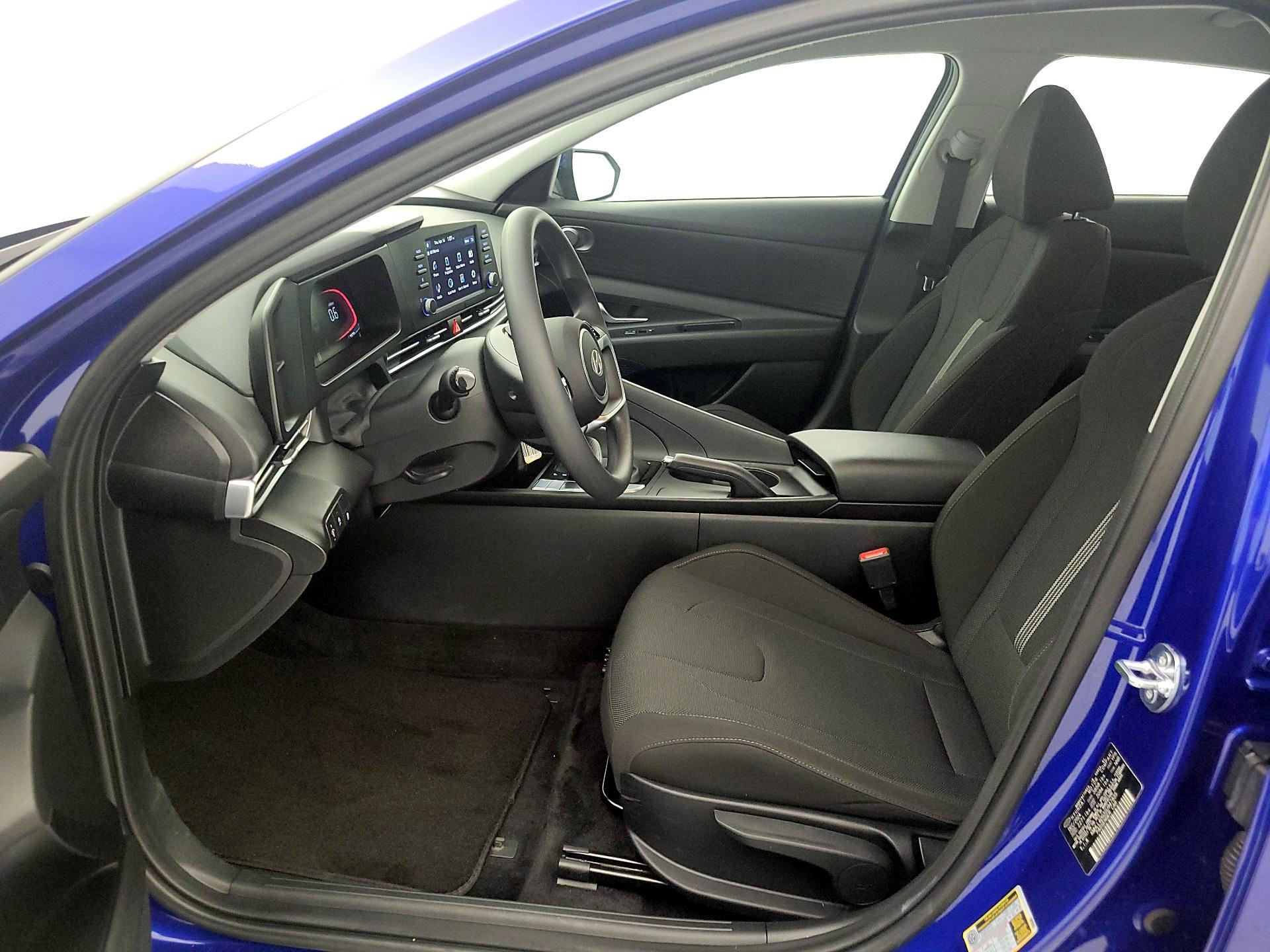 Thumbnail: 2025 Hyundai Elantra - 11