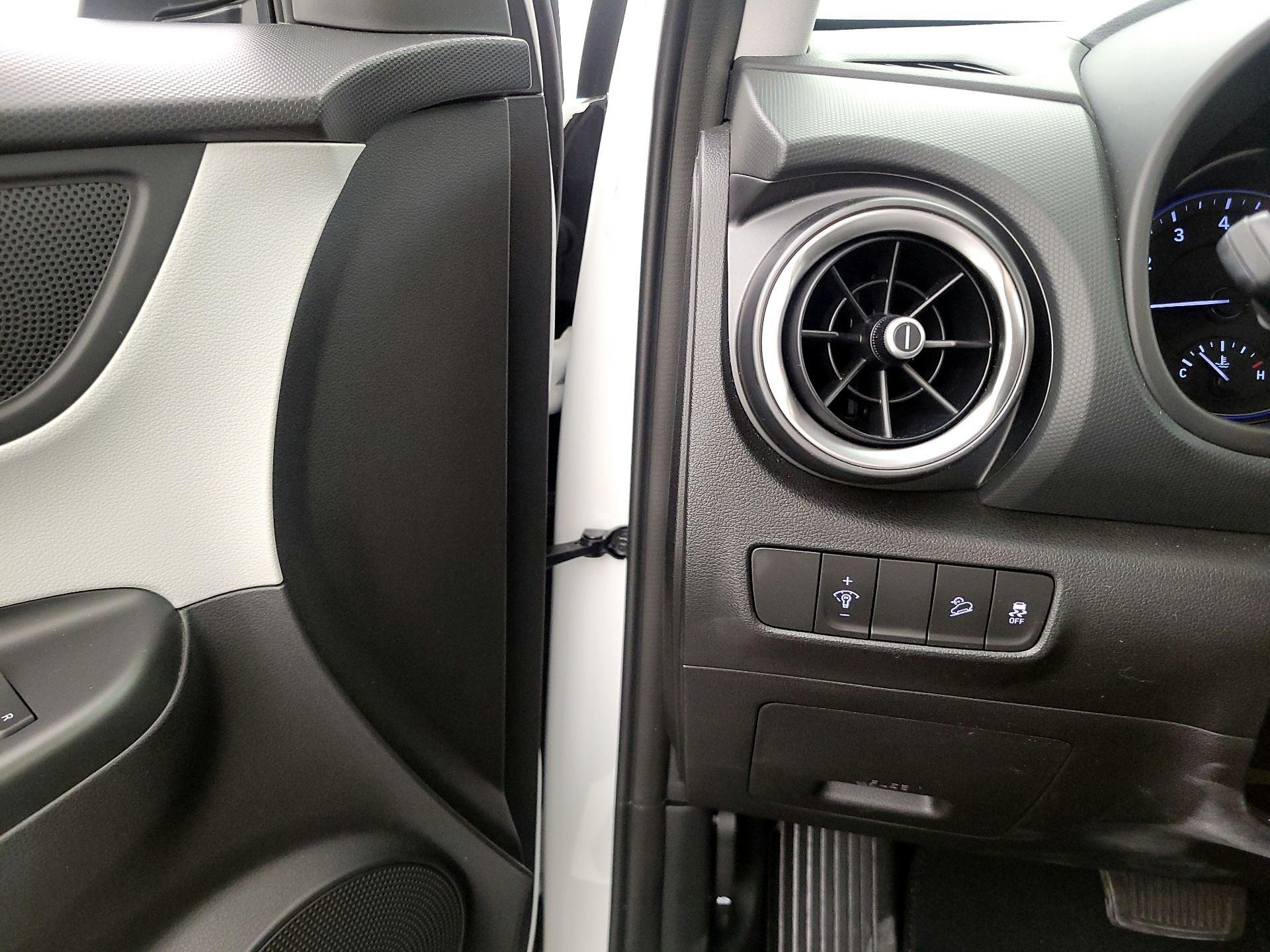 Thumbnail: 2023 Hyundai Kona - 13