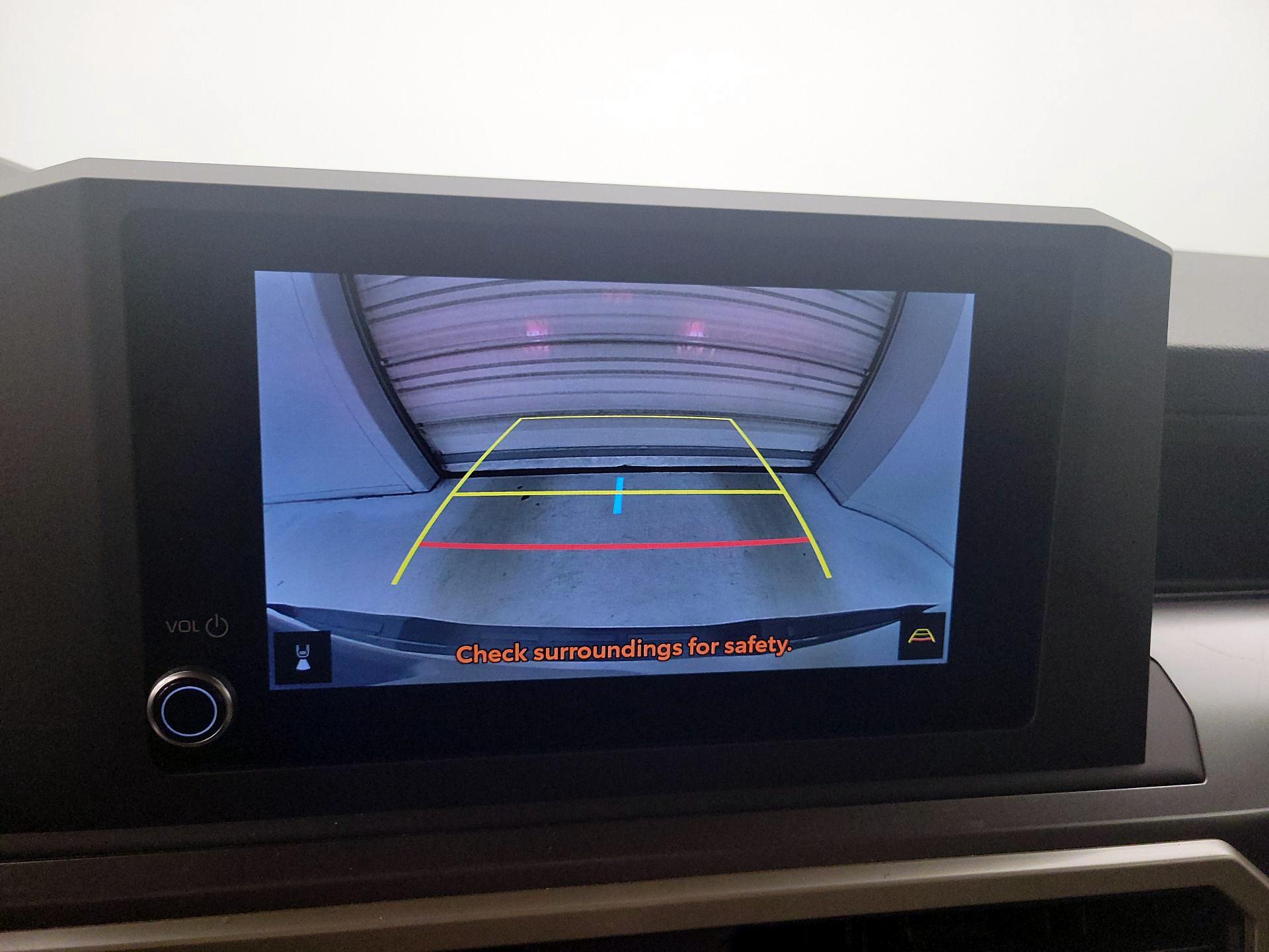 Thumbnail: 2024 Toyota Tacoma - 14