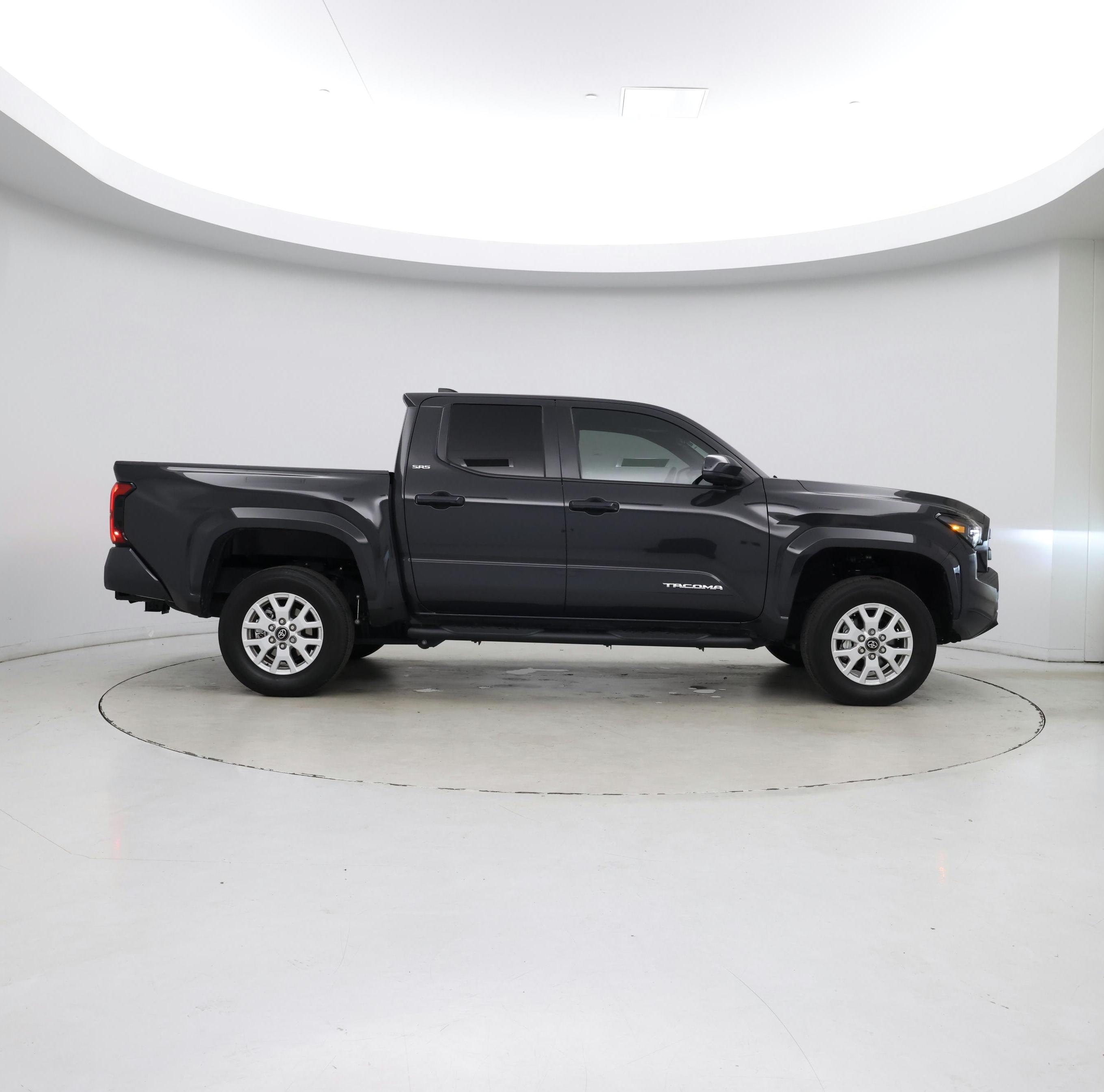 Thumbnail: 2024 Toyota Tacoma - 7