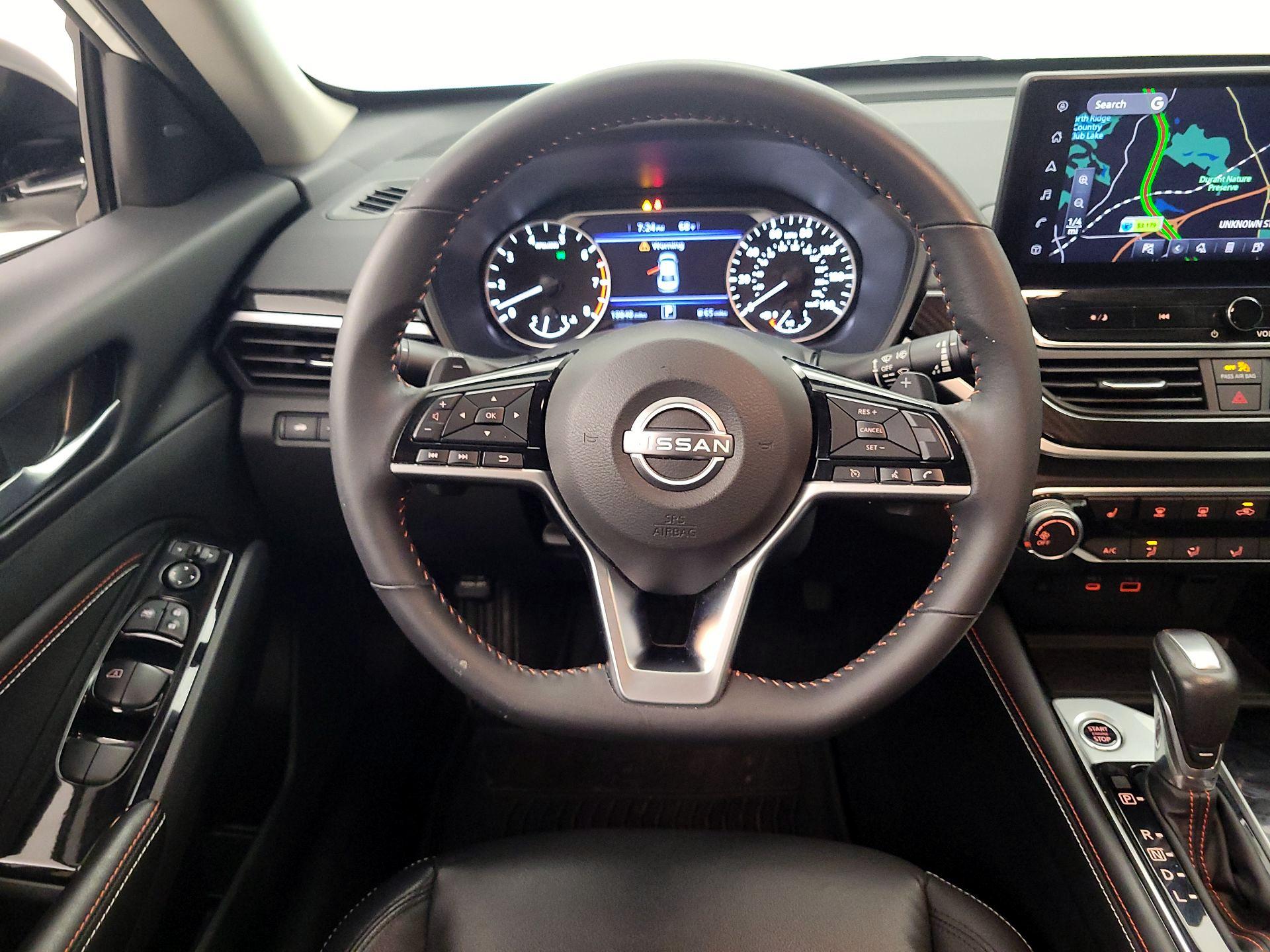 Thumbnail: 2023 Nissan Altima - 10