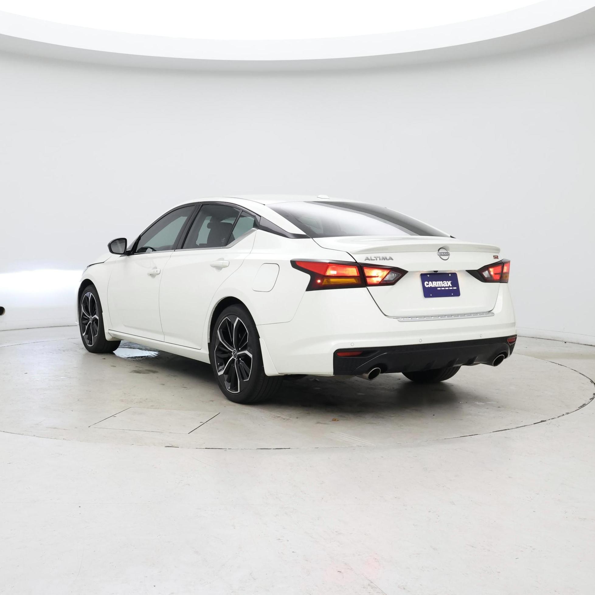 Thumbnail: 2023 Nissan Altima - 2