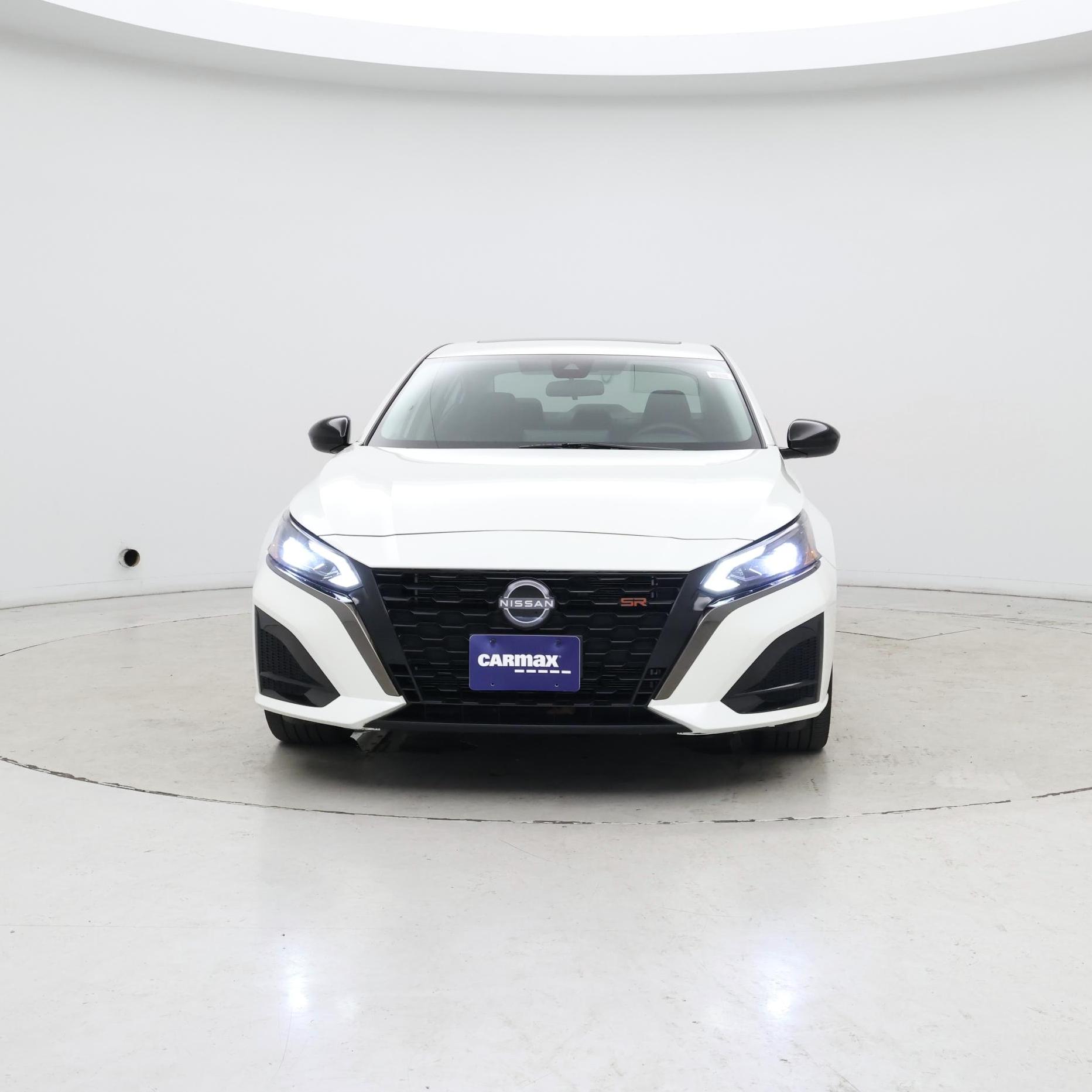 Thumbnail: 2023 Nissan Altima - 5