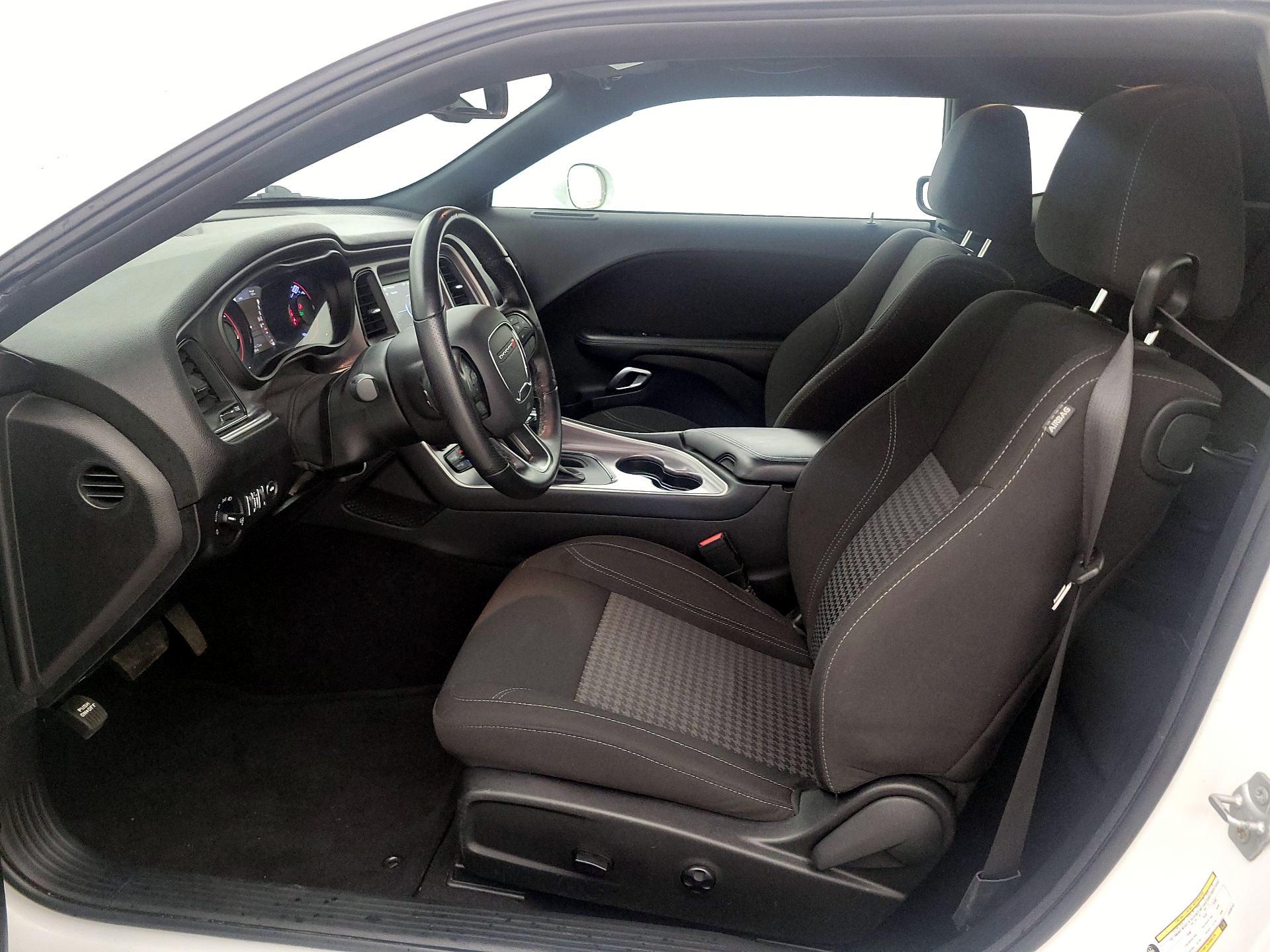 Thumbnail: 2020 Dodge Challenger - 11