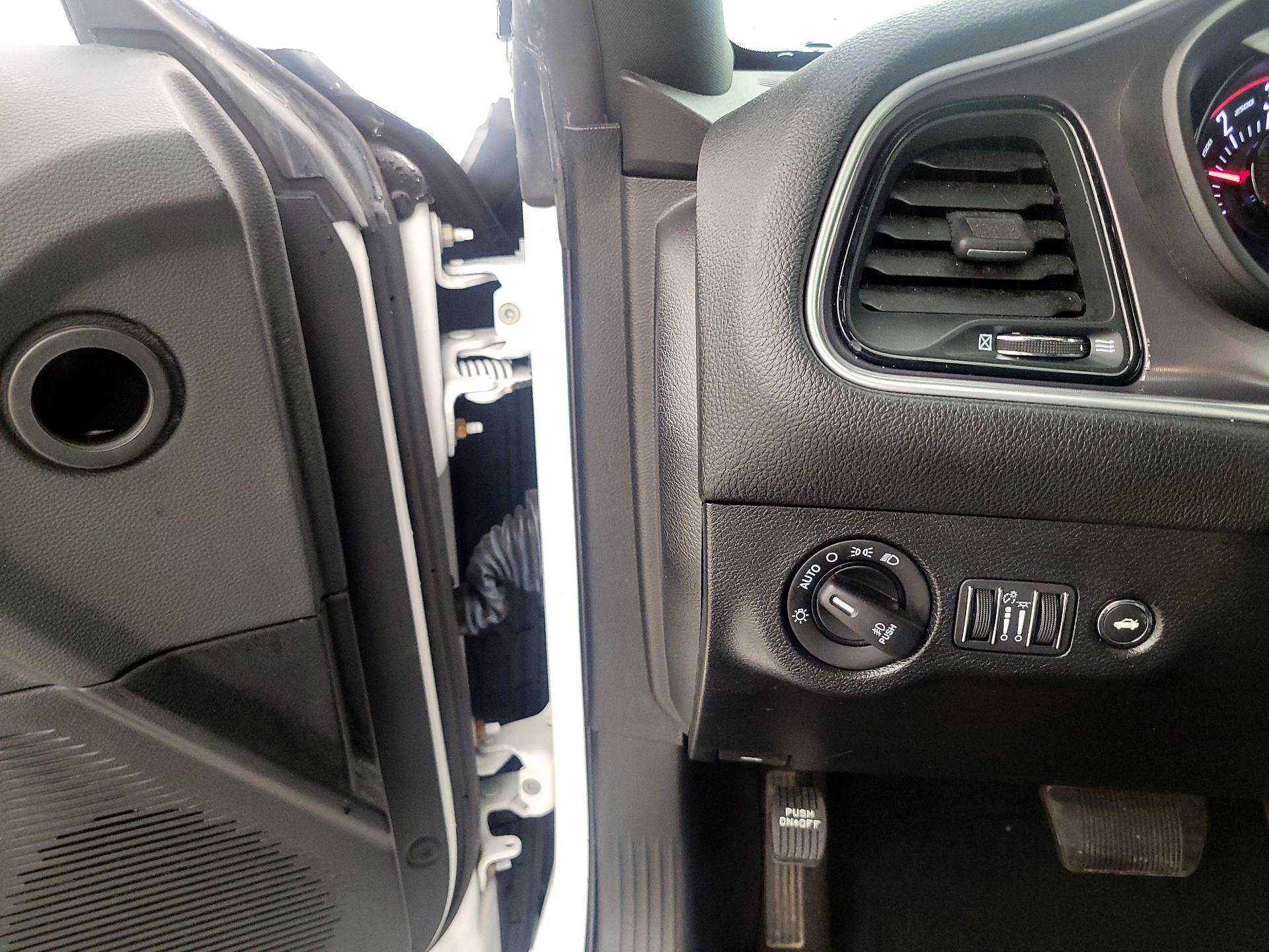 Thumbnail: 2020 Dodge Challenger - 13