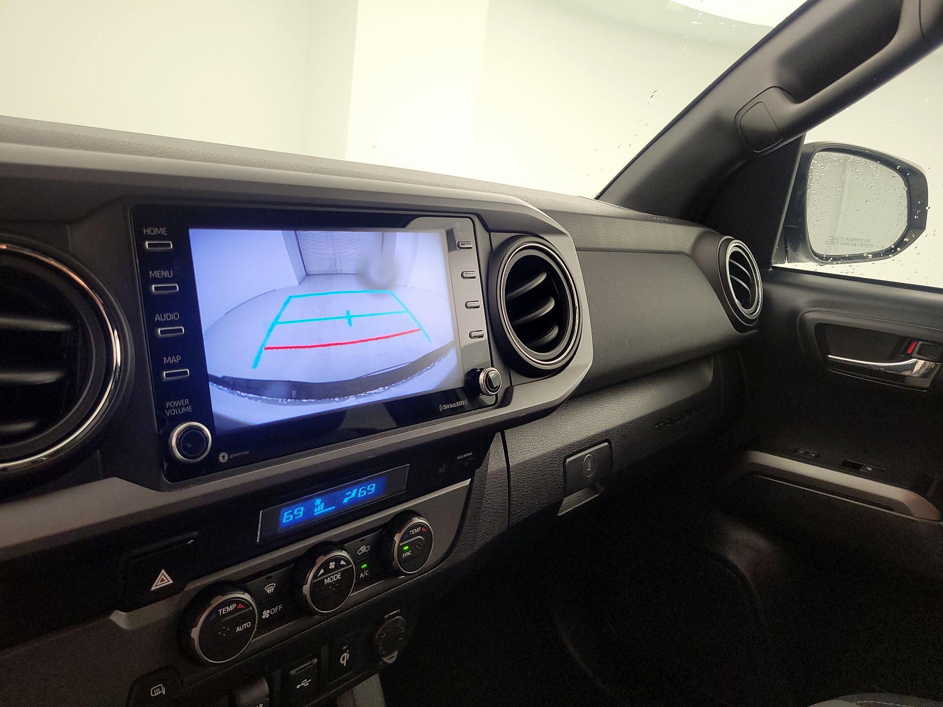 Thumbnail: 2021 Toyota Tacoma - 14