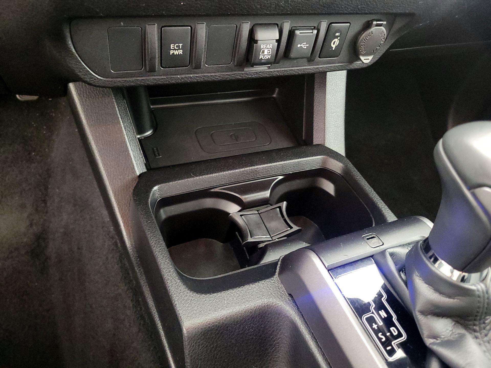 Thumbnail: 2021 Toyota Tacoma - 18