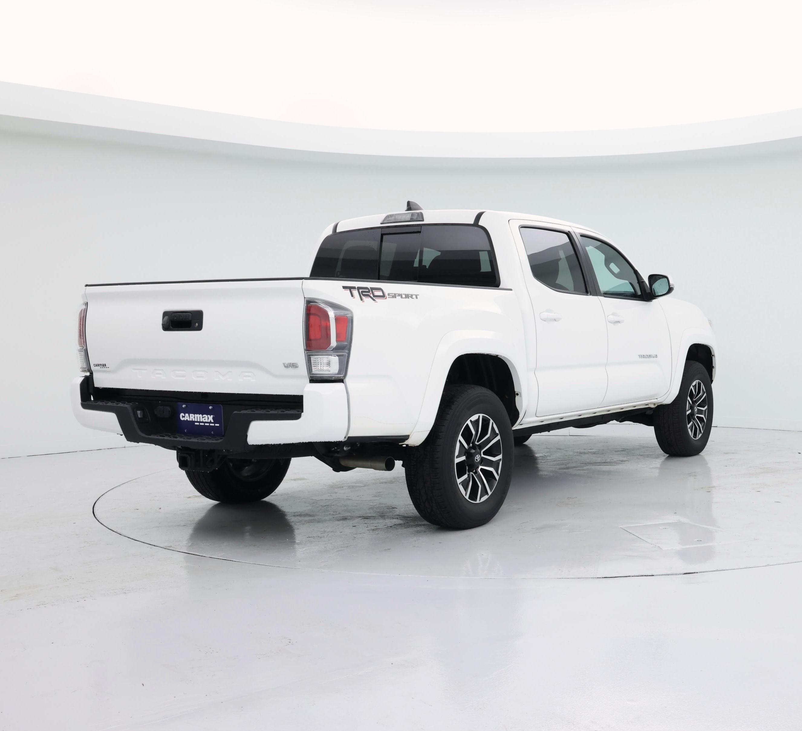 Thumbnail: 2021 Toyota Tacoma - 8