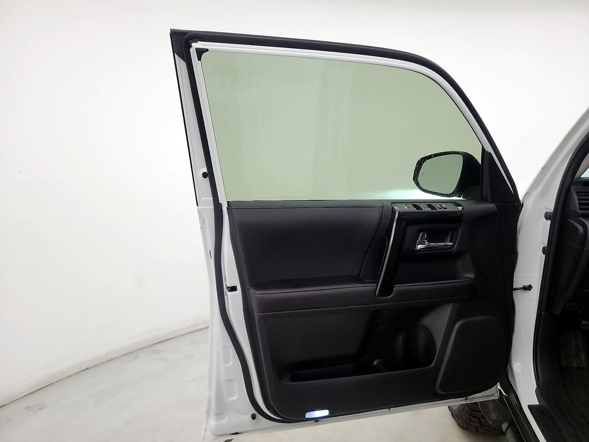 Thumbnail: 2024 Toyota 4Runner - 12