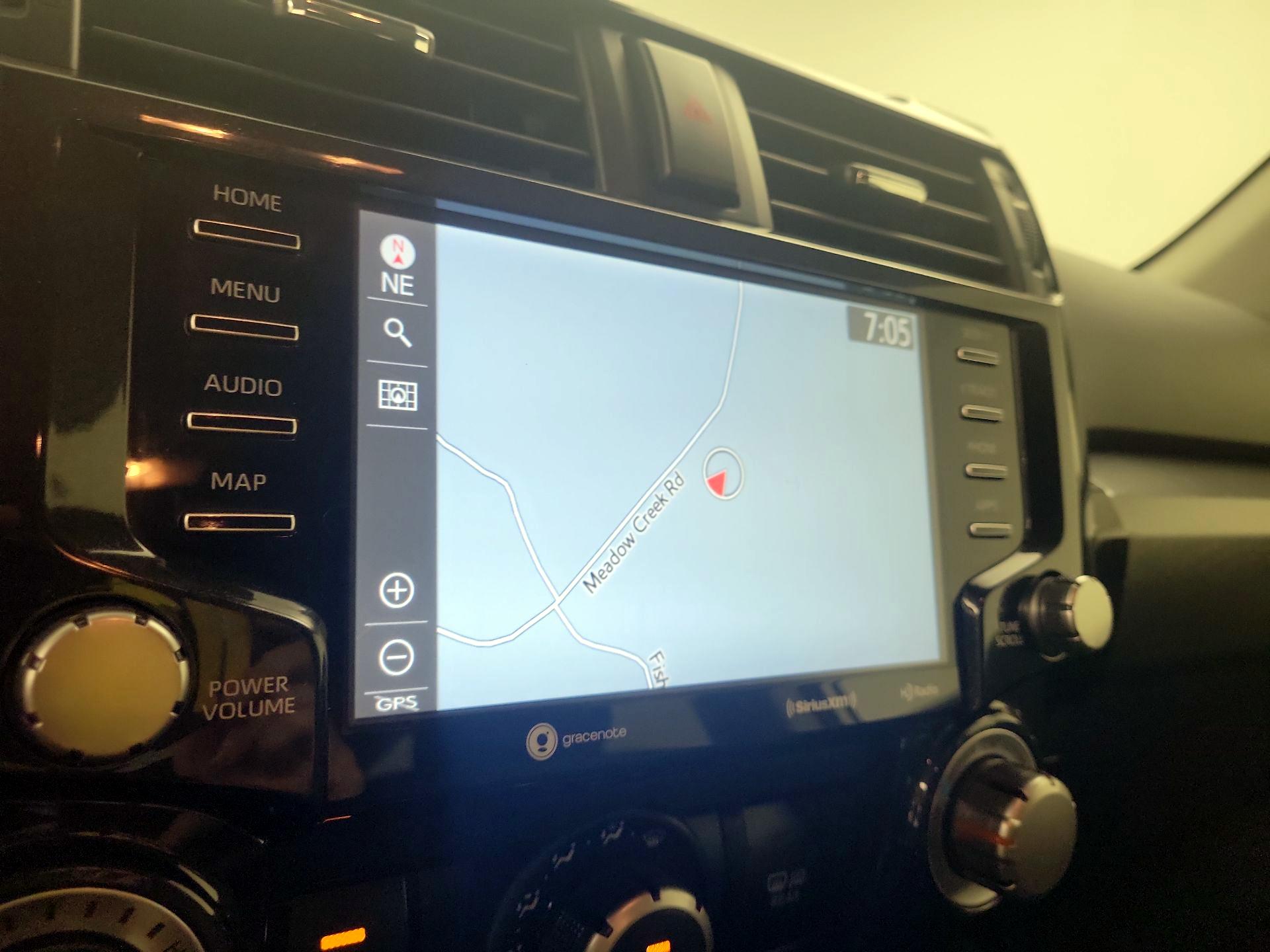 Thumbnail: 2022 Toyota 4Runner - 14