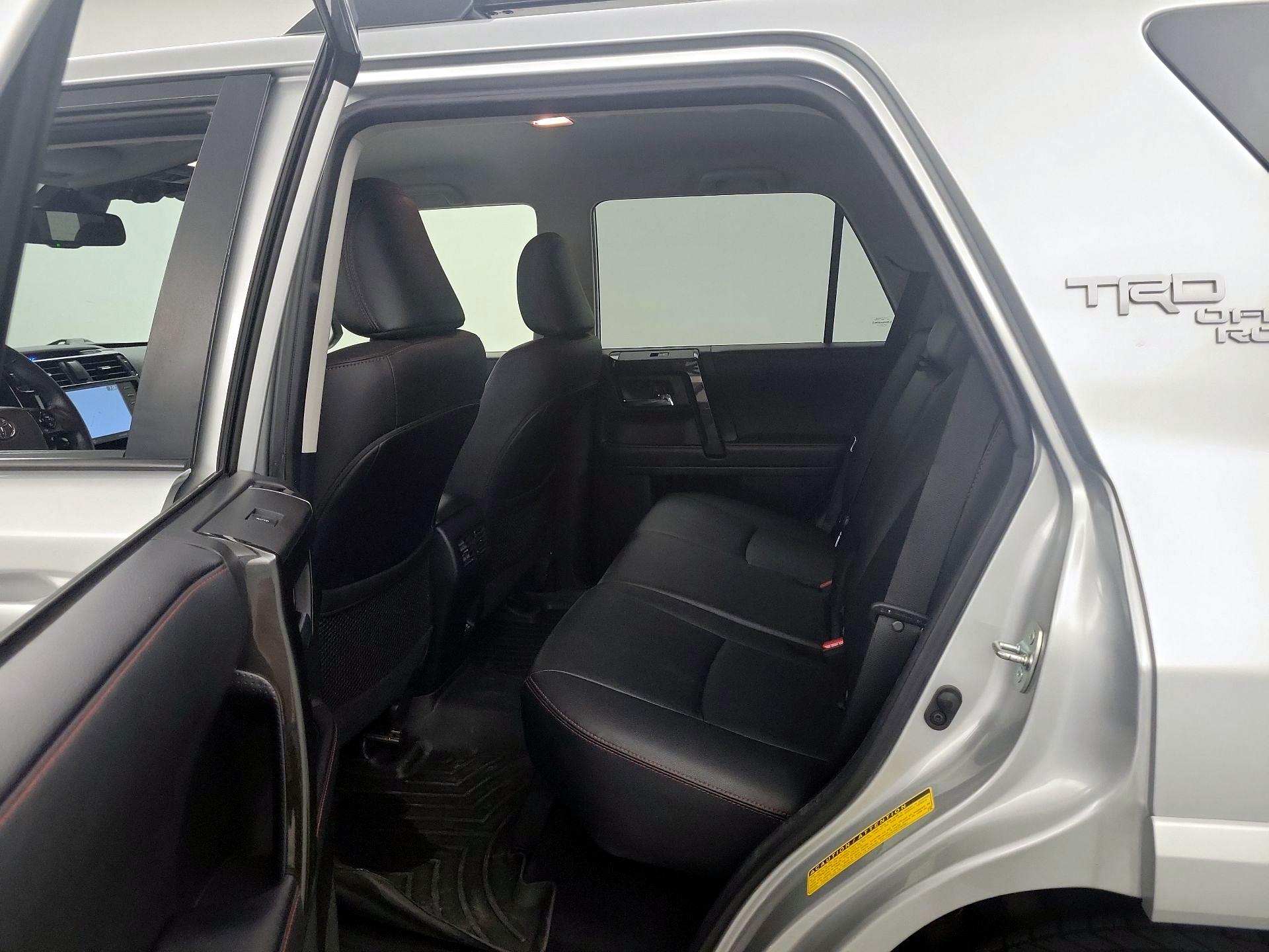 Thumbnail: 2022 Toyota 4Runner - 20