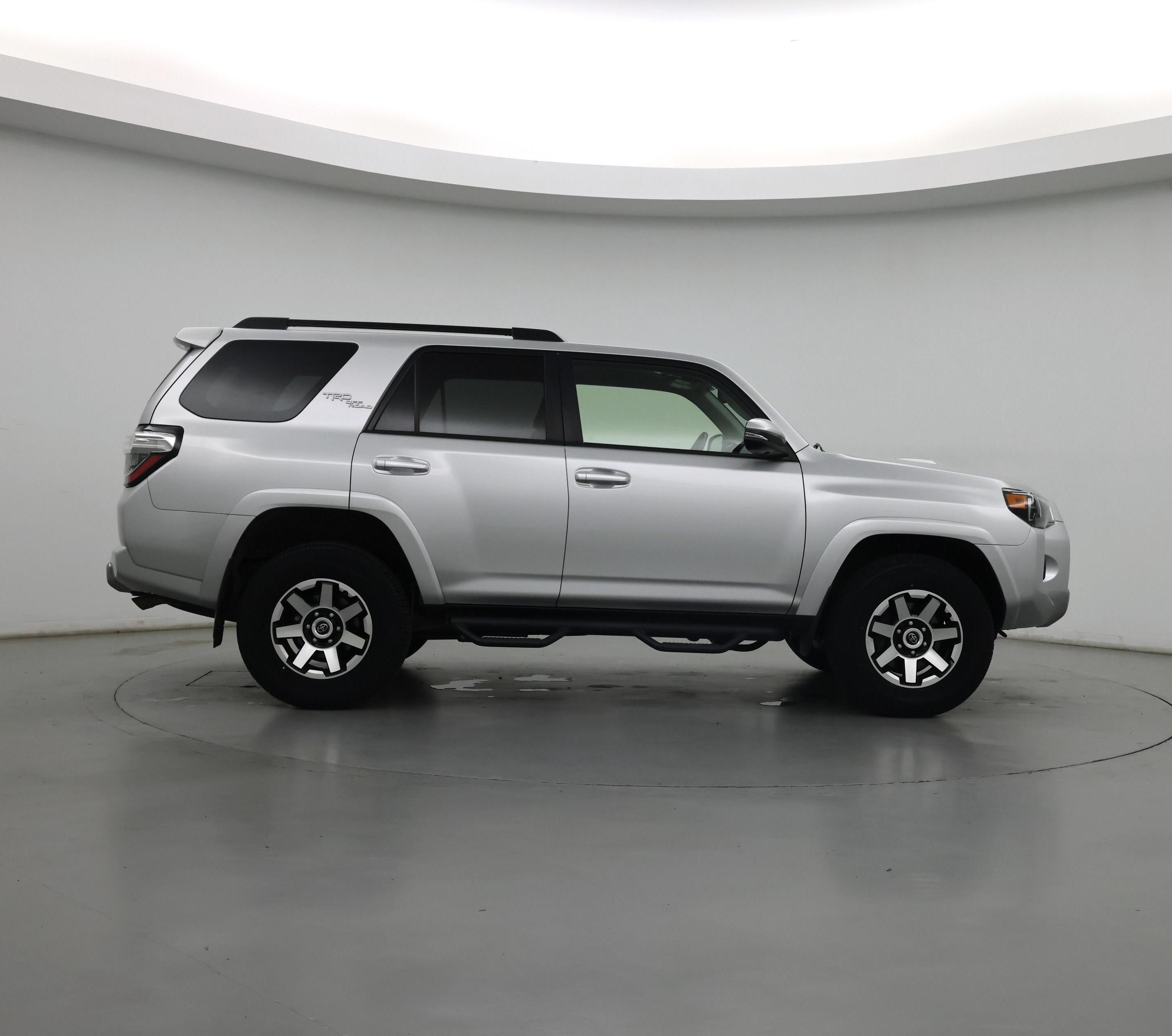 Thumbnail: 2022 Toyota 4Runner - 7