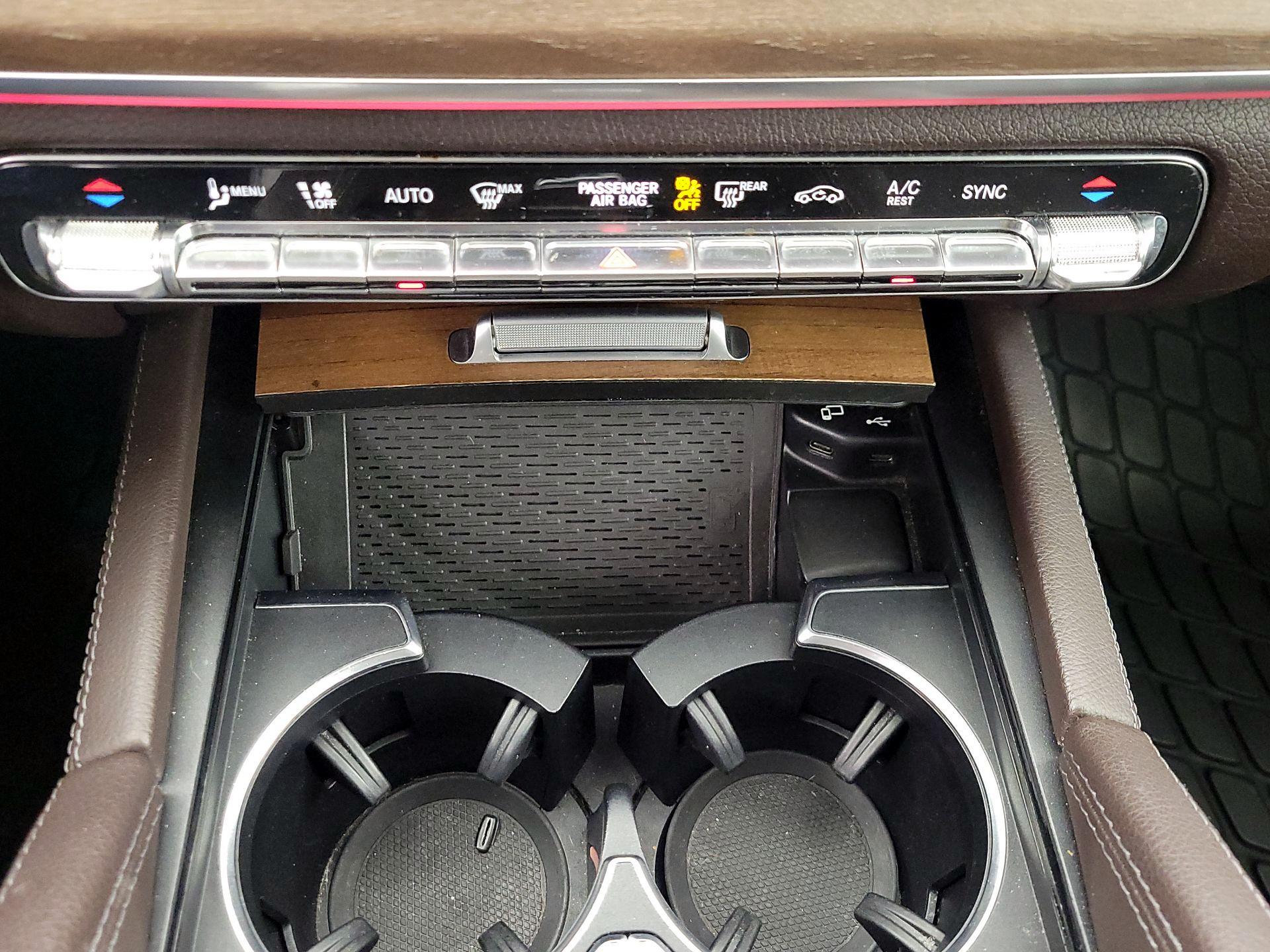 Thumbnail: 2020 Mercedes-Benz GLE - 17