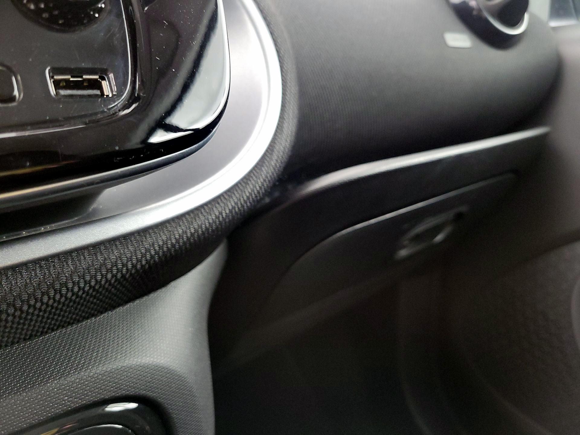 Thumbnail: 2017 smart fortwo - 17