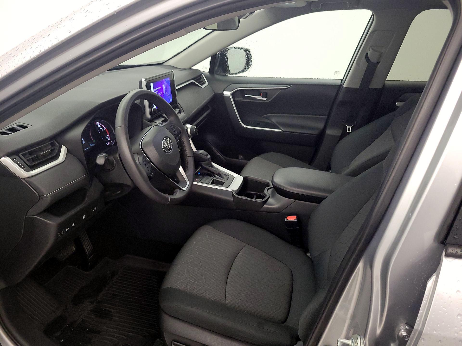 Thumbnail: 2023 Toyota RAV4 - 11