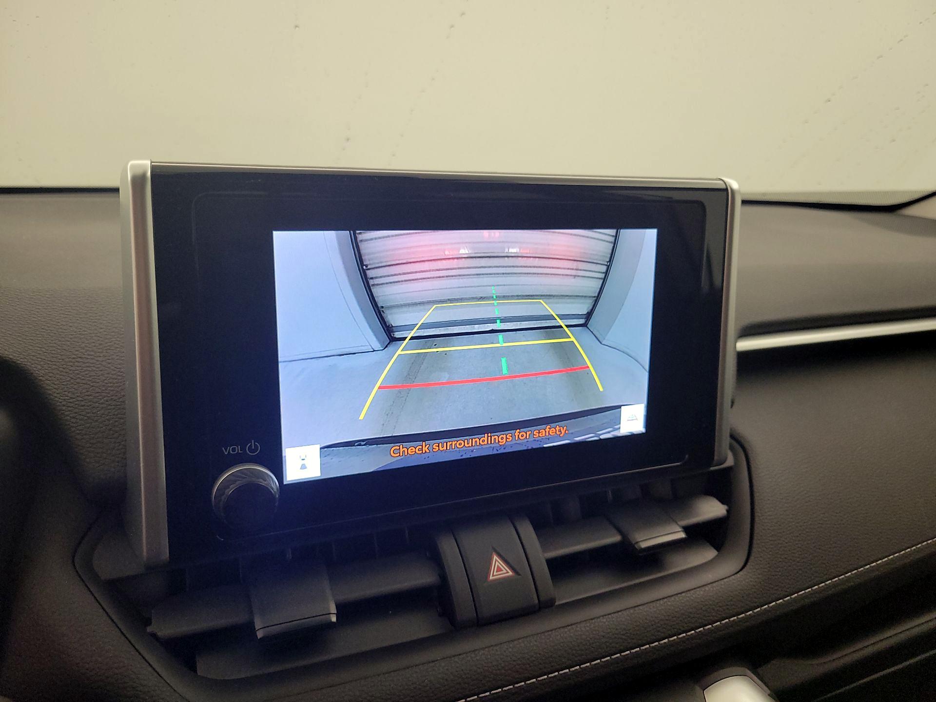 Thumbnail: 2023 Toyota RAV4 - 14