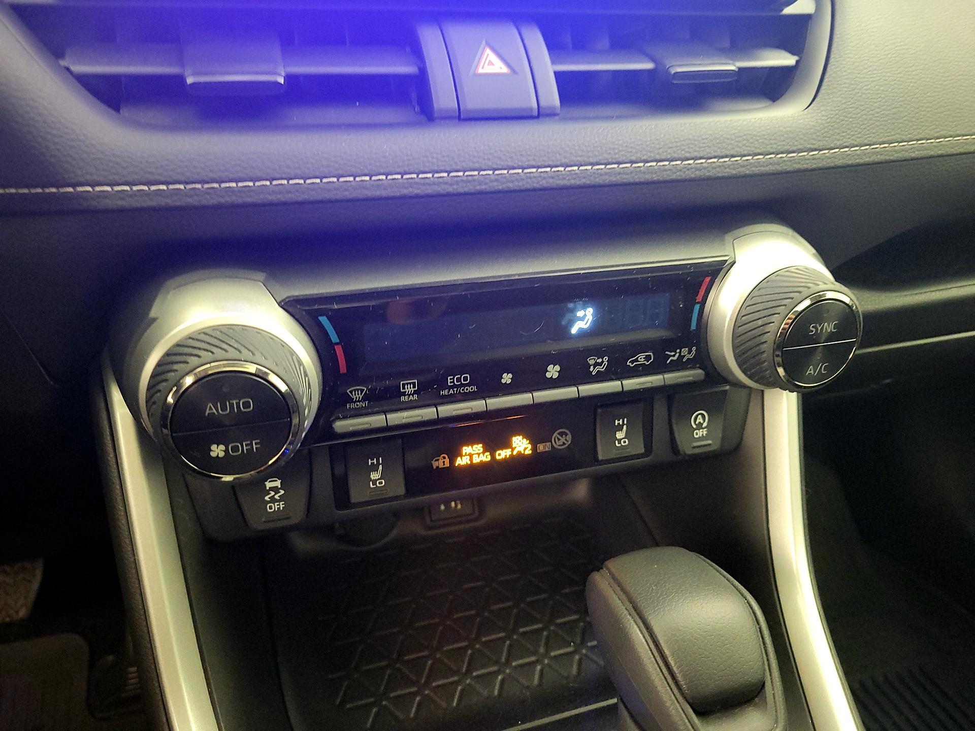 Thumbnail: 2023 Toyota RAV4 - 16