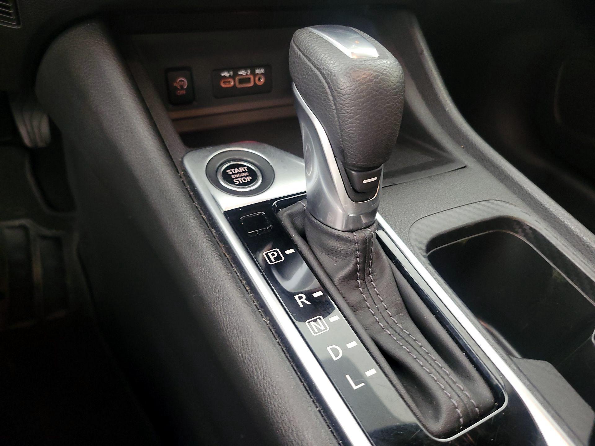 Thumbnail: 2024 Nissan Sentra - 17