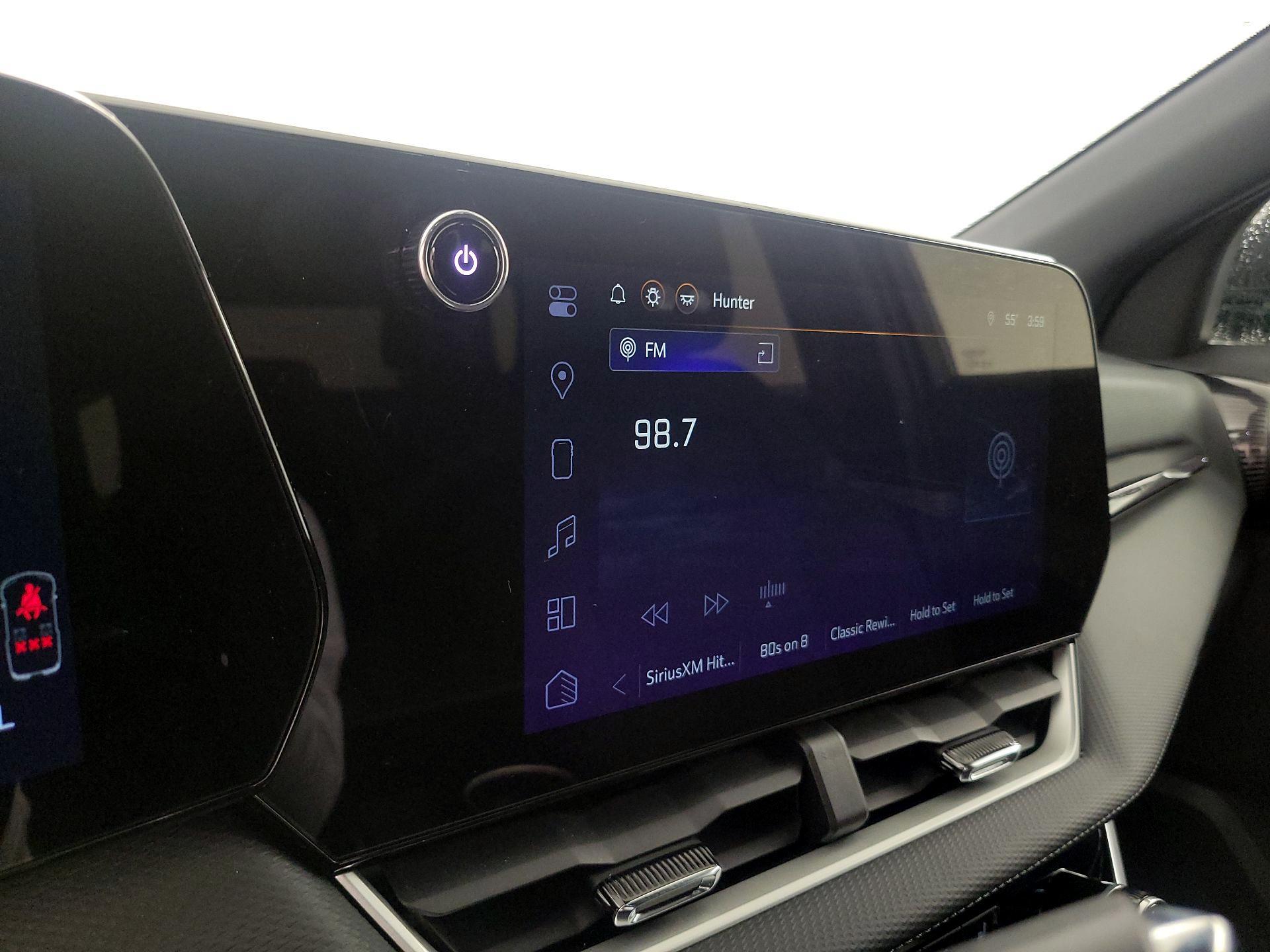 Thumbnail: 2025 Chevrolet Equinox - 16