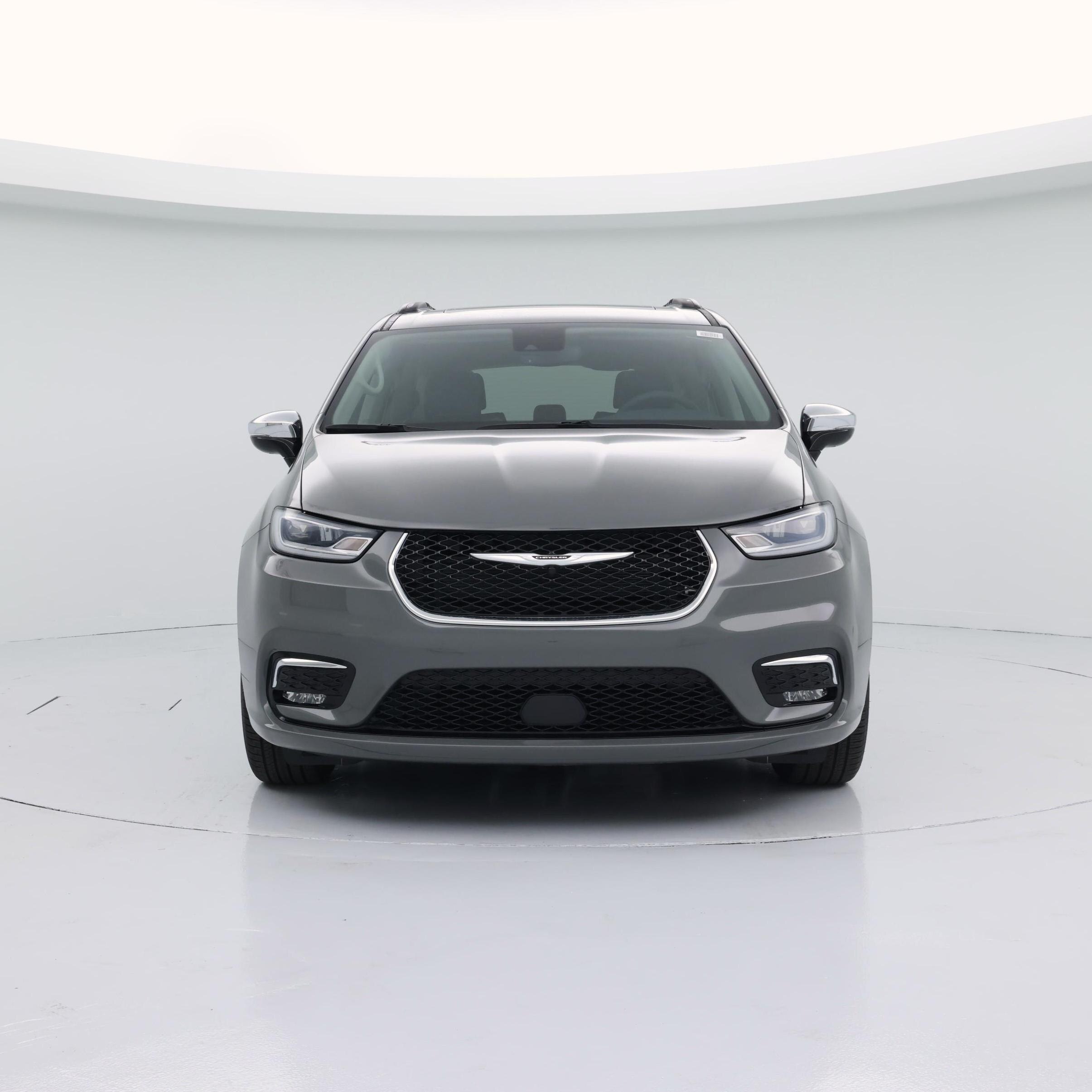 Thumbnail: 2023 Chrysler Pacifica - 5