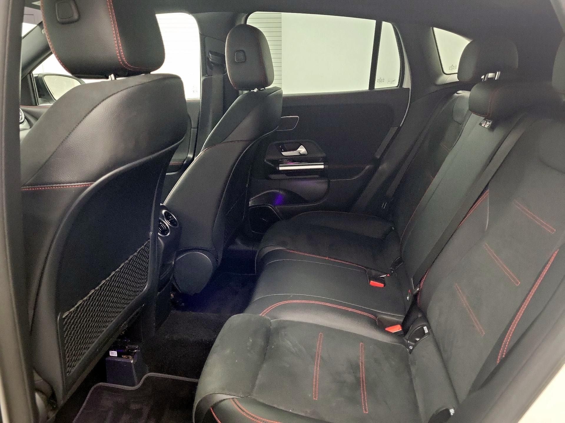 Thumbnail: 2021 Mercedes-Benz GLA - 17