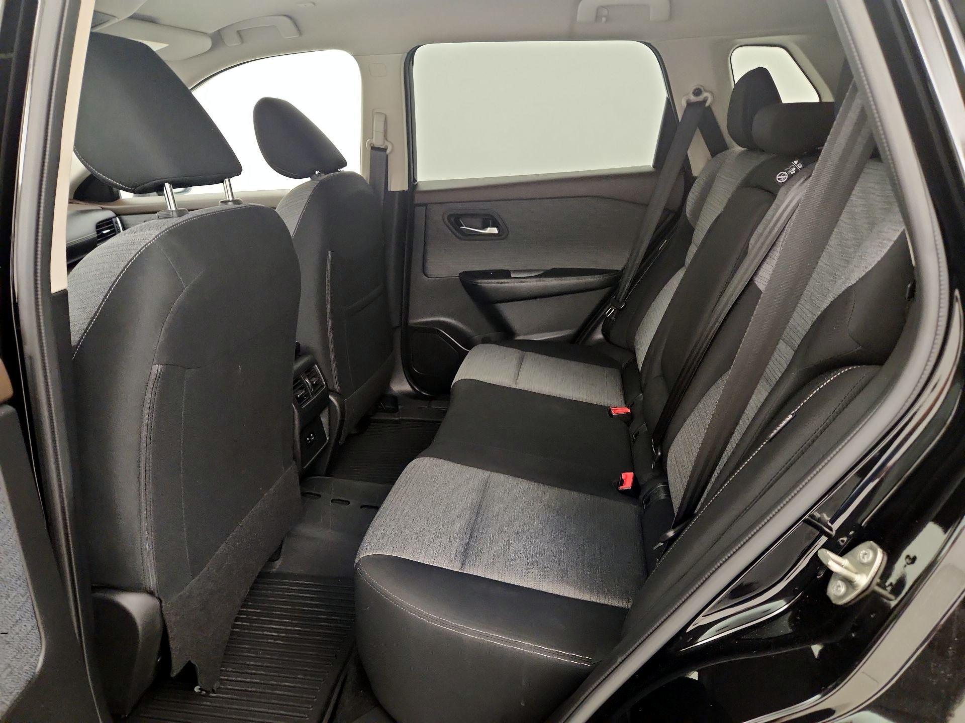 Thumbnail: 2023 Nissan Rogue - 19