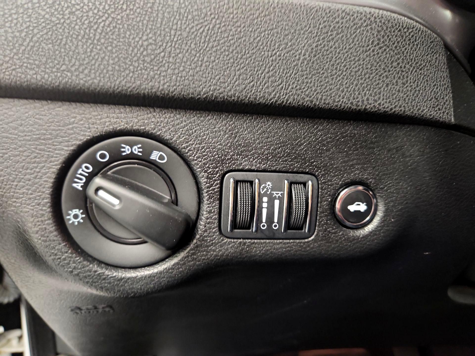 Thumbnail: 2023 Dodge Charger - 11