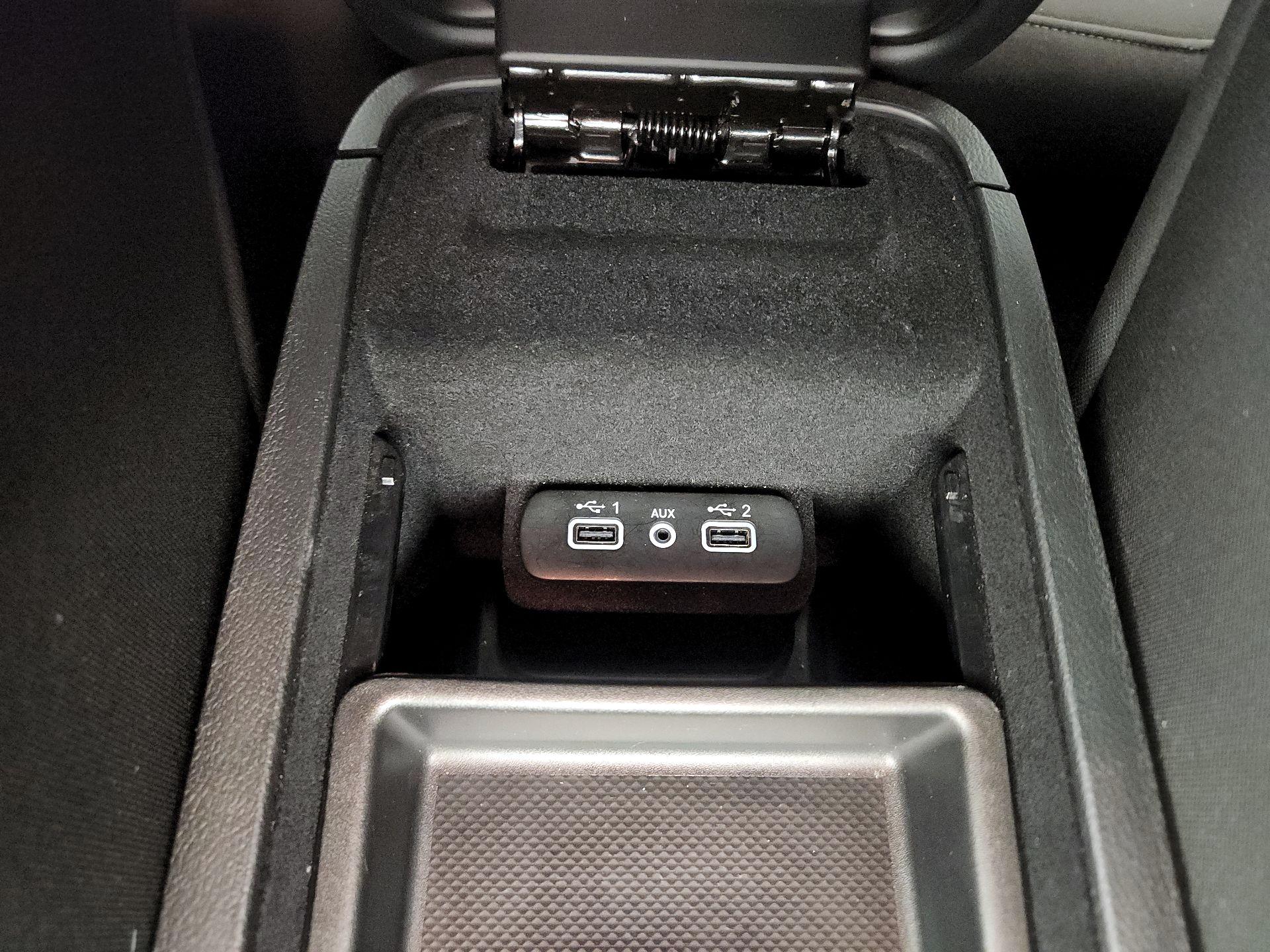 Thumbnail: 2023 Dodge Charger - 16