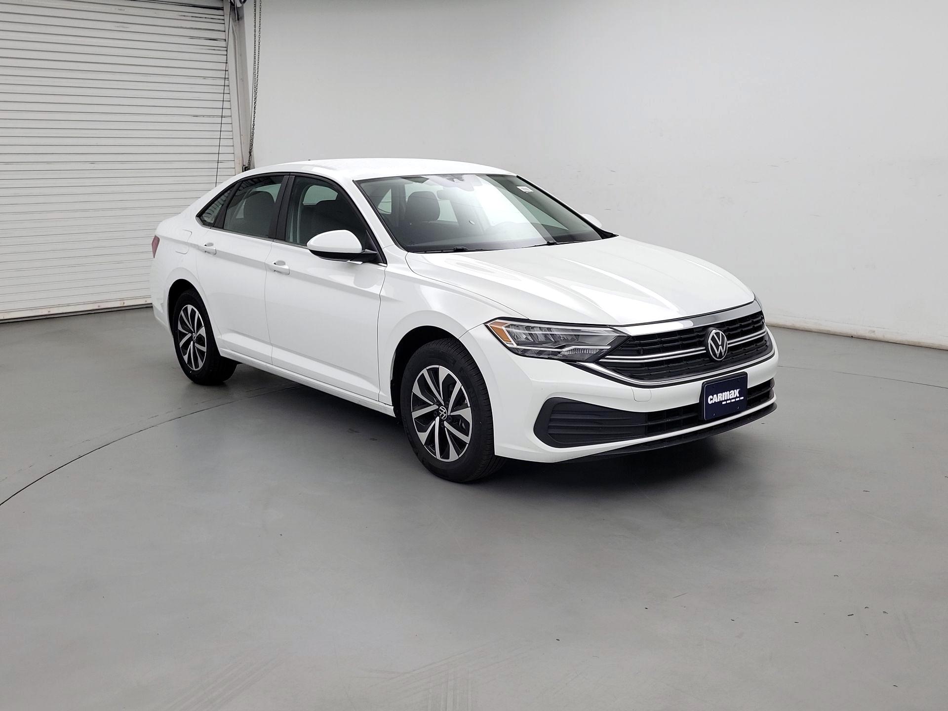 Thumbnail: 2024 Volkswagen Jetta - 1