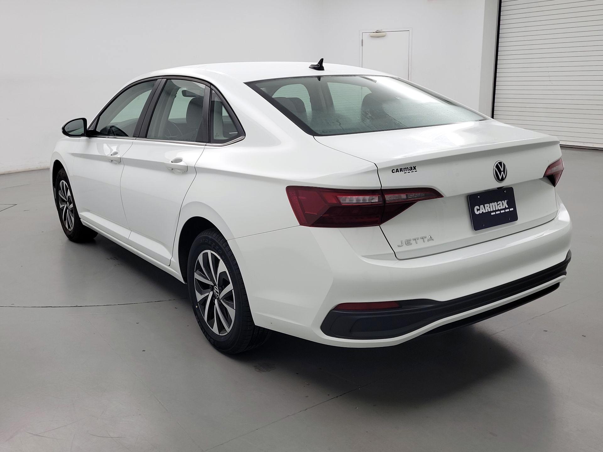 Thumbnail: 2024 Volkswagen Jetta - 7