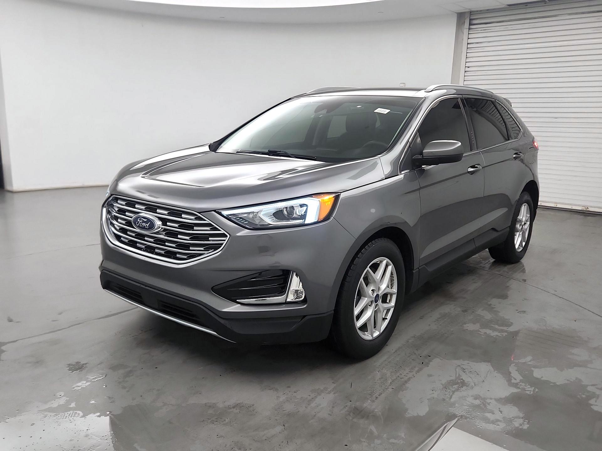 Thumbnail: 2021 Ford Edge - 3