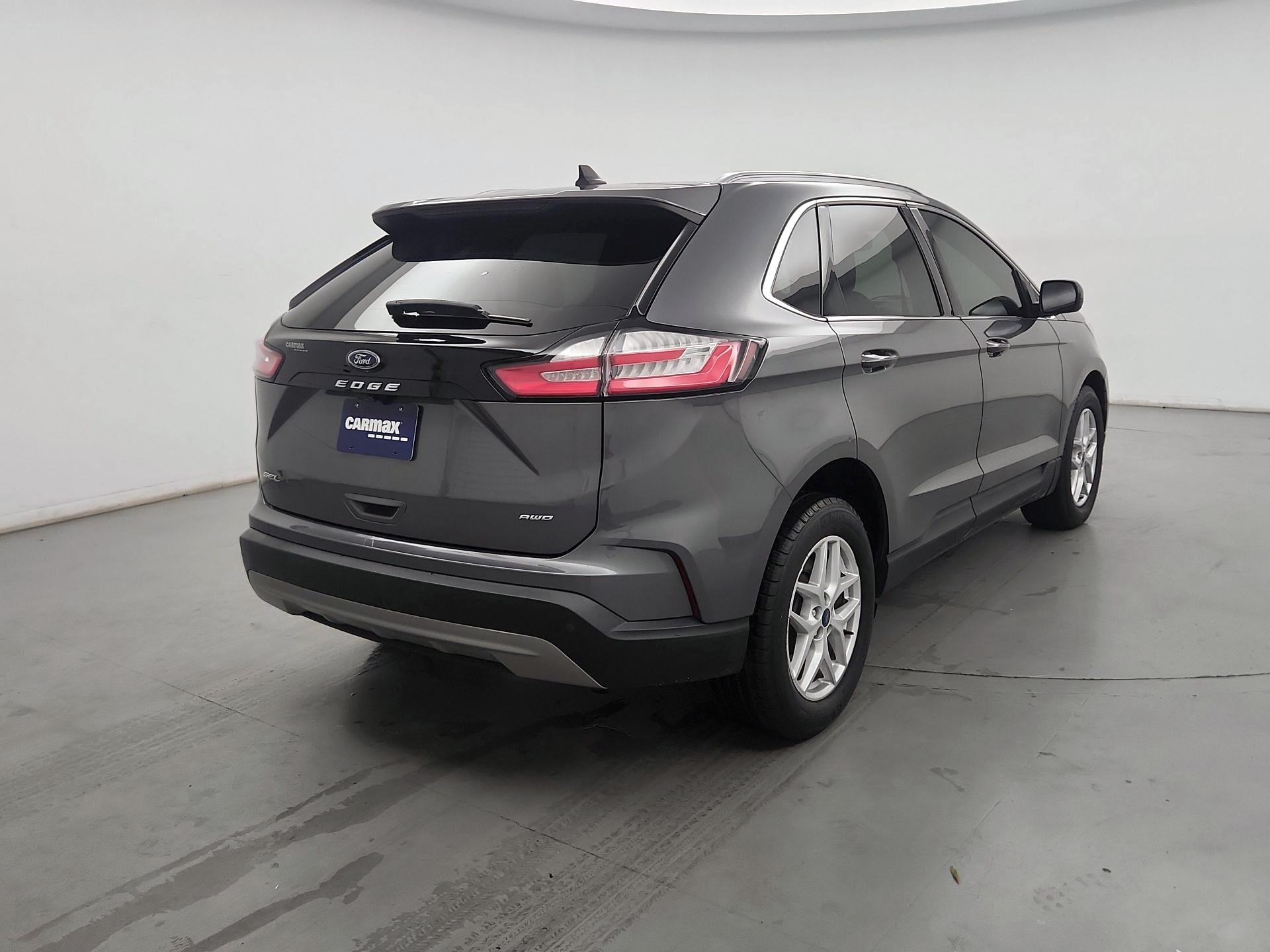 Thumbnail: 2021 Ford Edge - 5