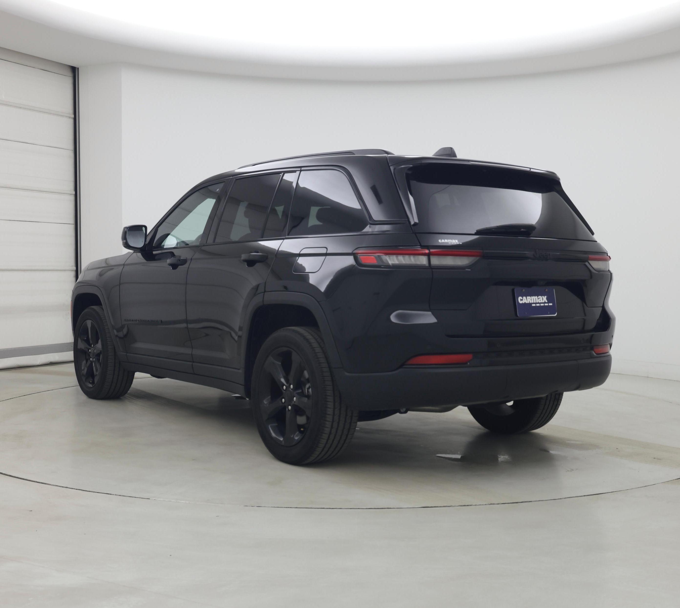 Thumbnail: 2023 Jeep Grand Cherokee - 2