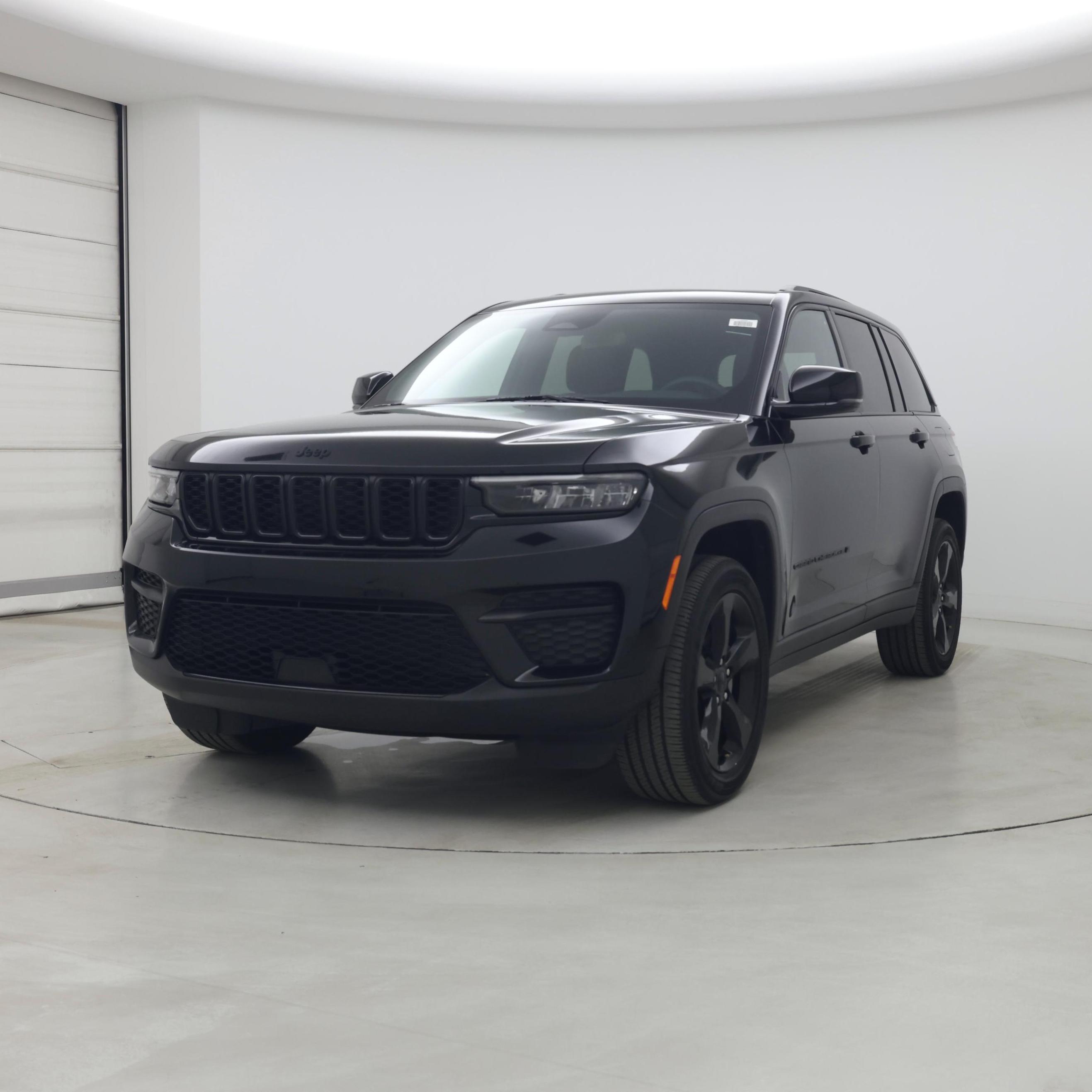 Thumbnail: 2023 Jeep Grand Cherokee - 4