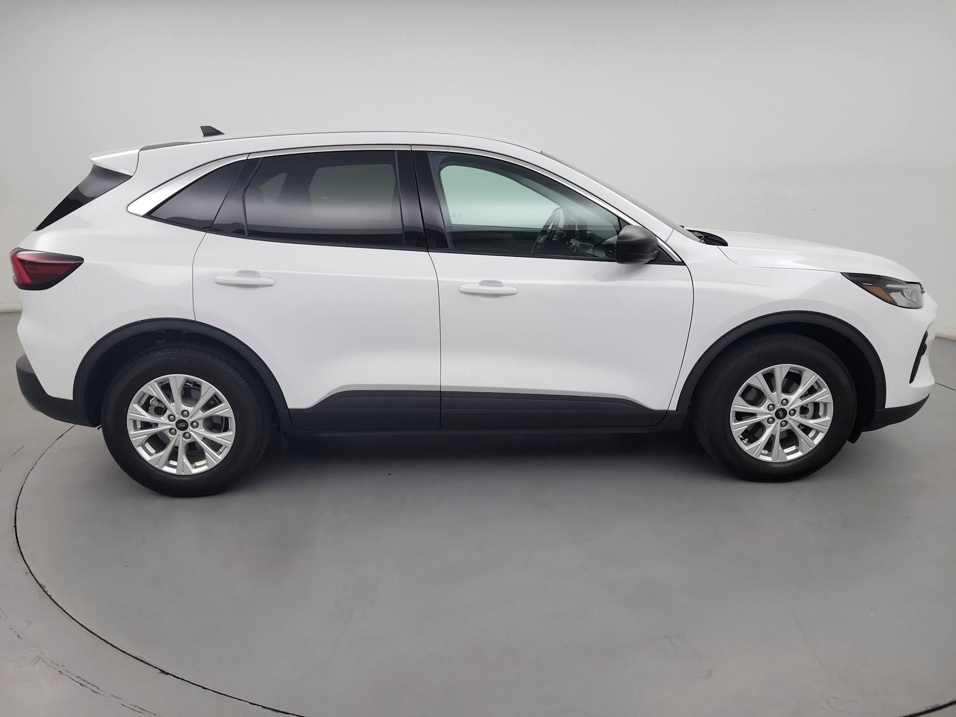 Thumbnail: 2024 Ford Escape - 4