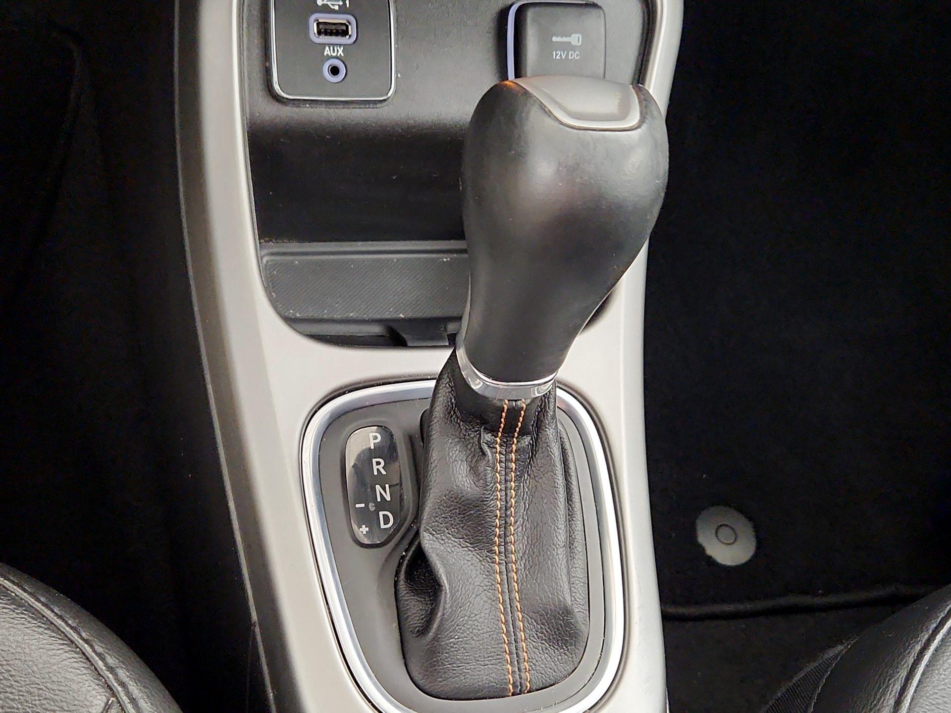 Thumbnail: 2020 Jeep Compass - 15