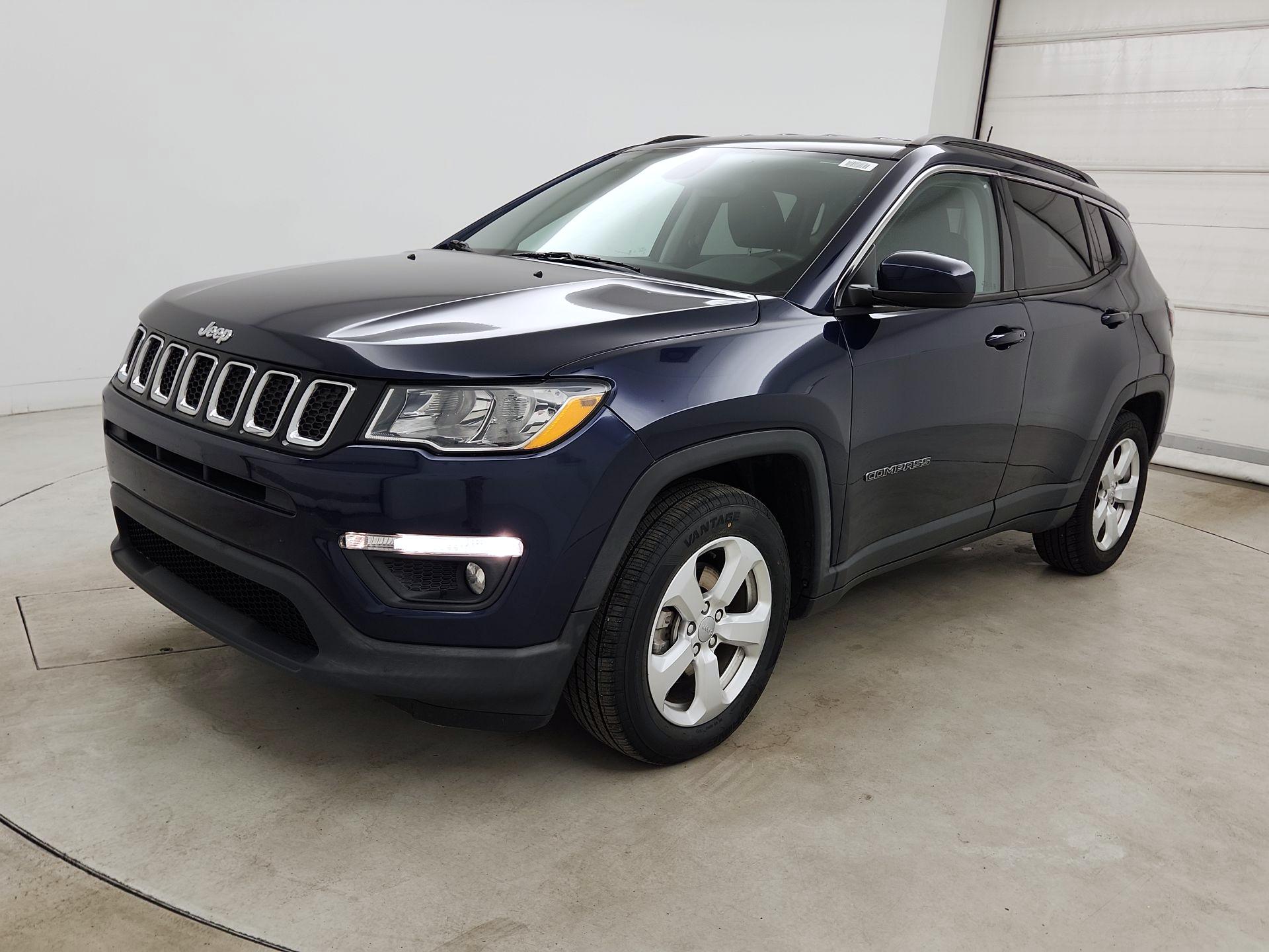 Thumbnail: 2020 Jeep Compass - 3